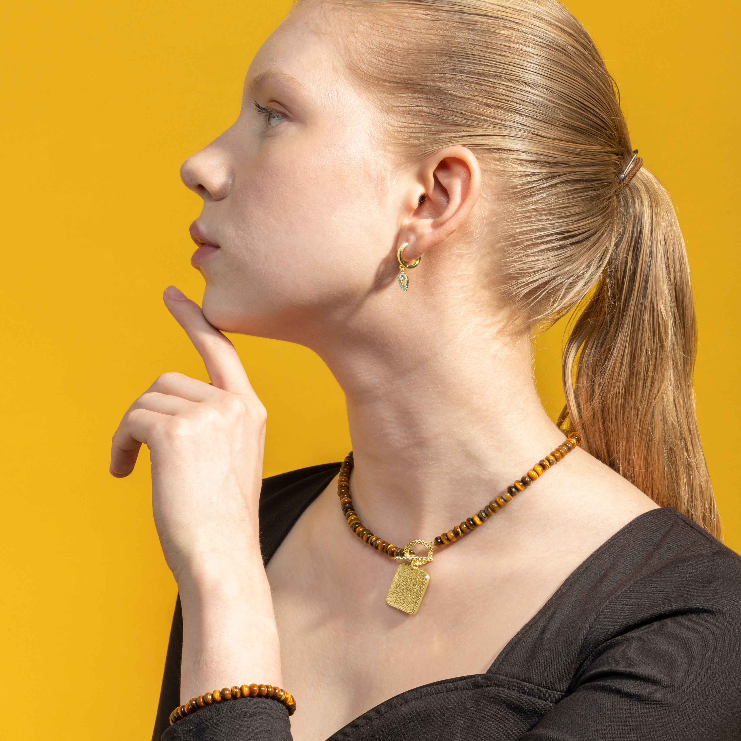 18k Gold Finish Tiger's Eye Bracelet - Lessy
