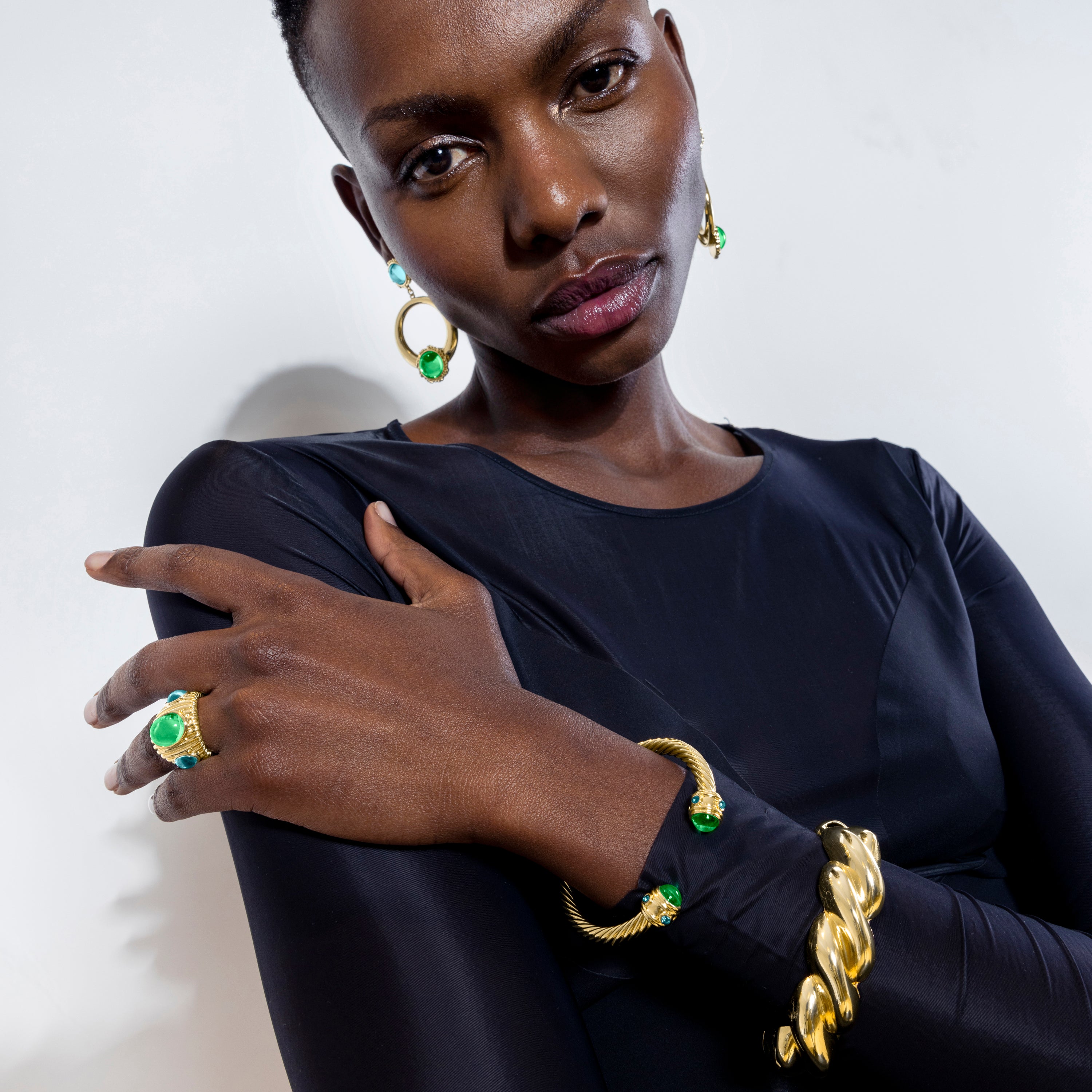 Green Crystal Bracelet finished in 18K yellow gold - Sirose