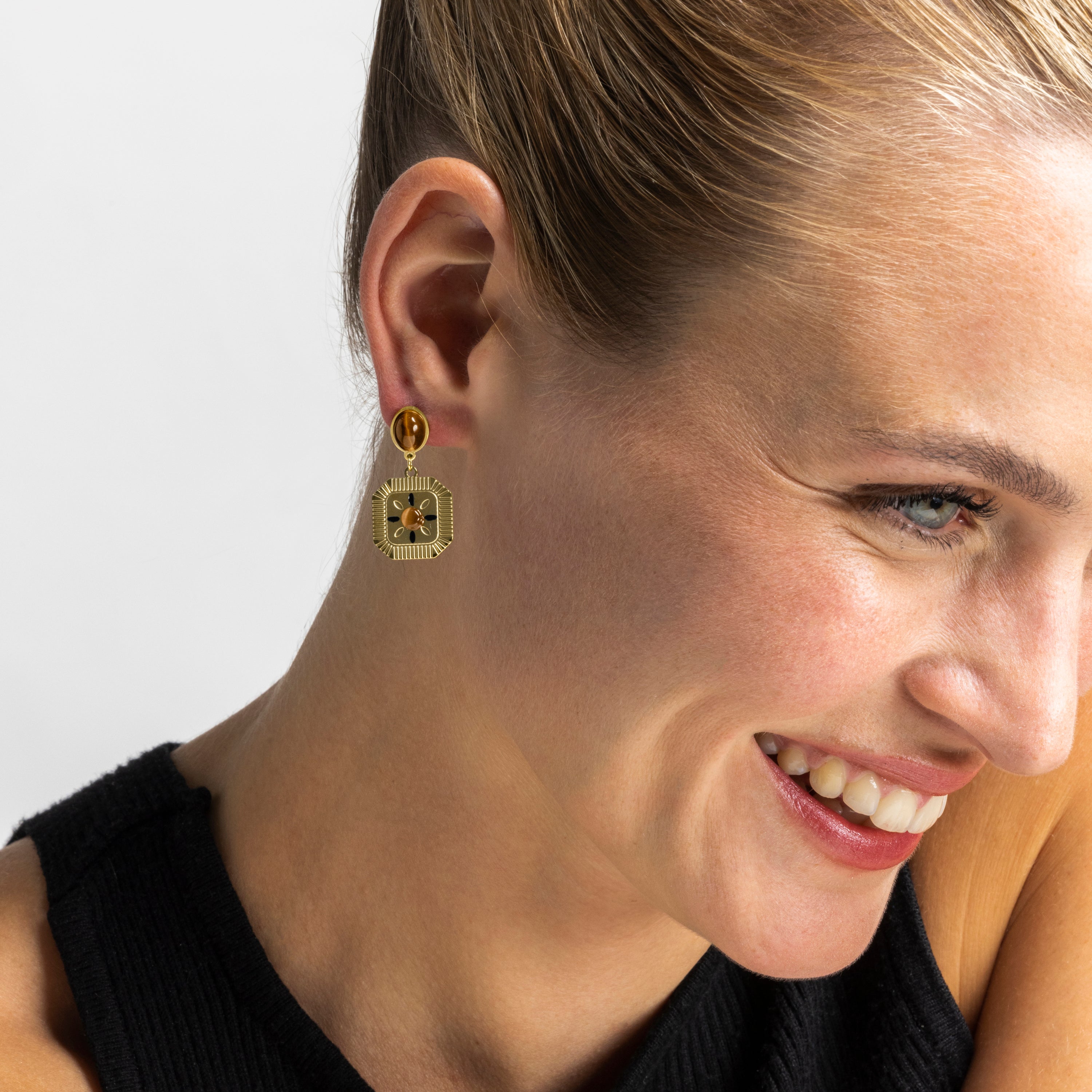 Tiger's Eye earrings with 18k gold finish - Waridi