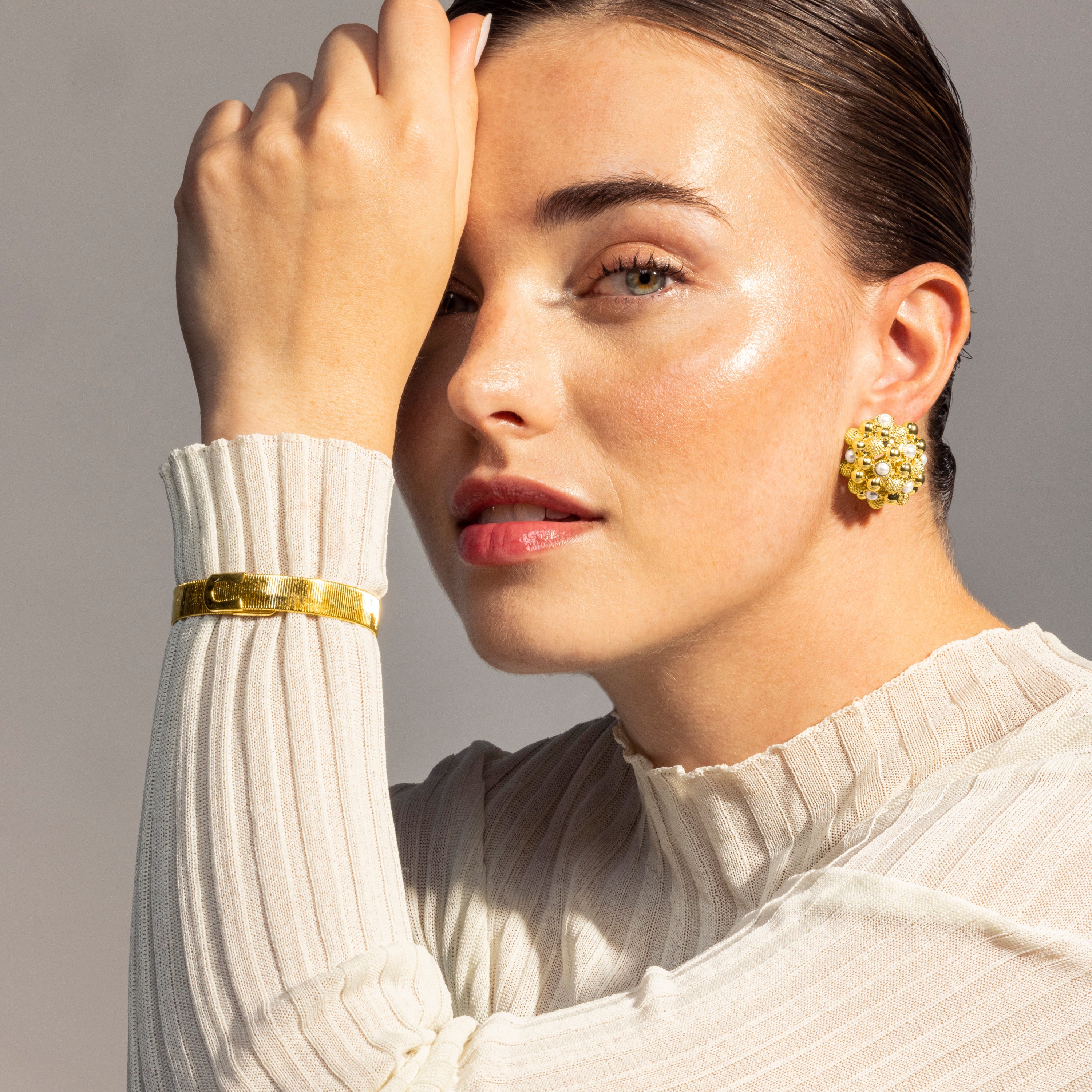 18K yellow gold finished earrings - Xiglor