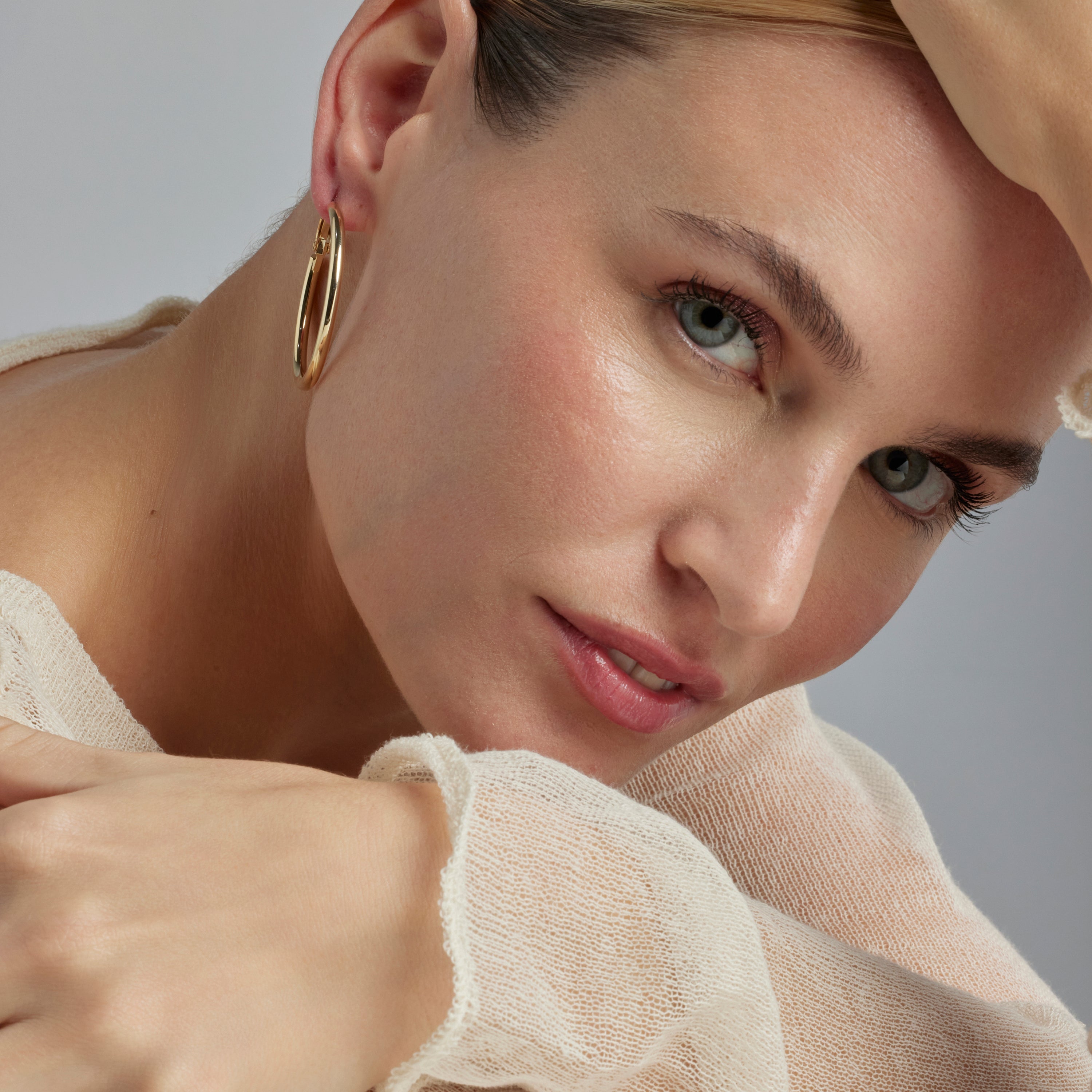 Earrings finished in 18K yellow gold - Sadro