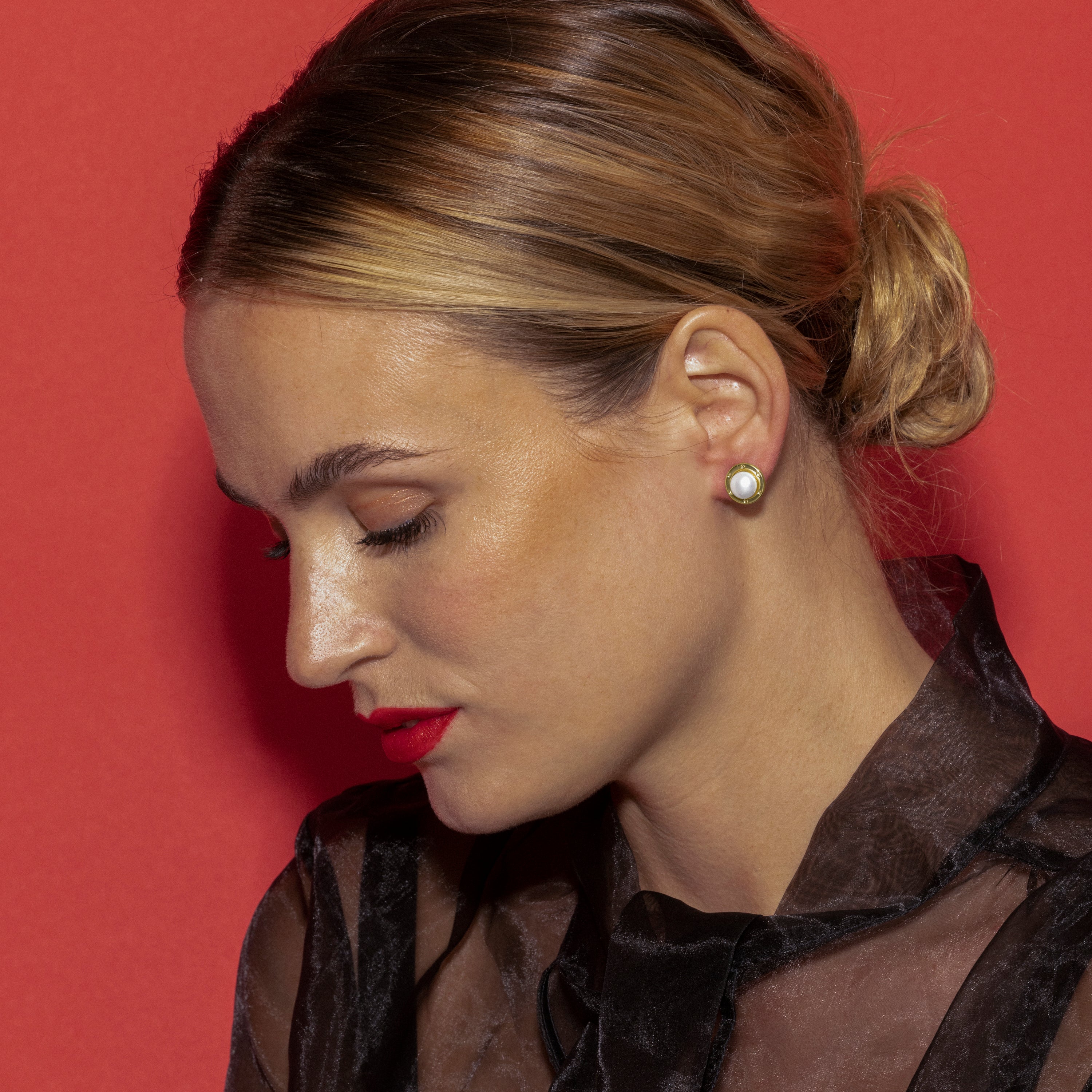 Pendientes con Perla Blanca acabado oro 18k - Ciada