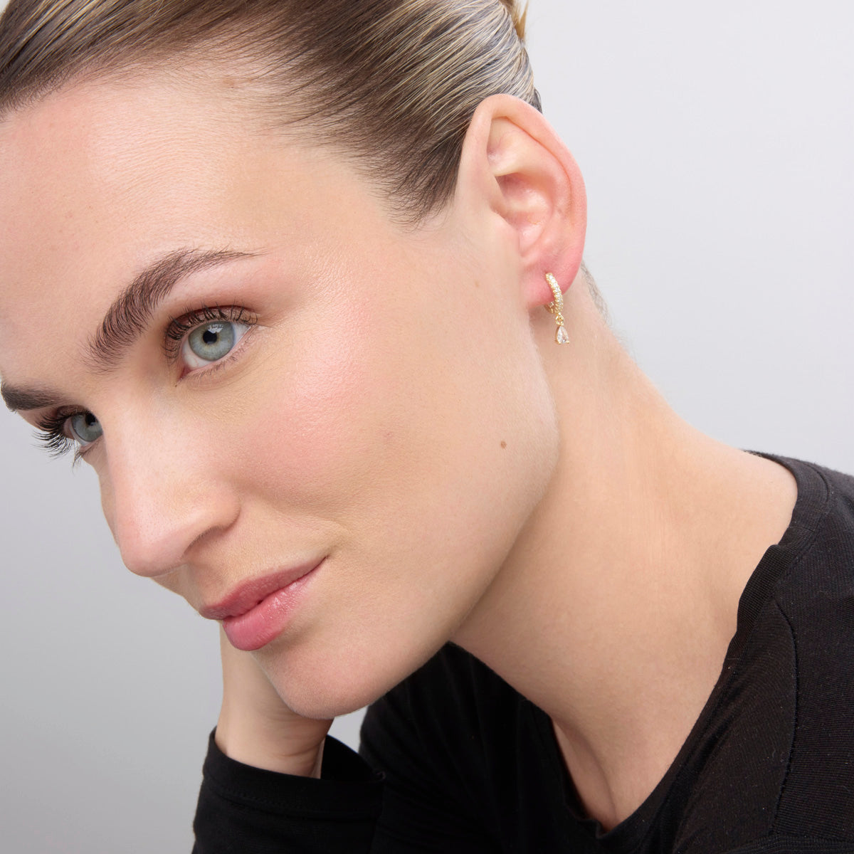 18k yellow gold finish earrings with brilliant zirconia - Laade