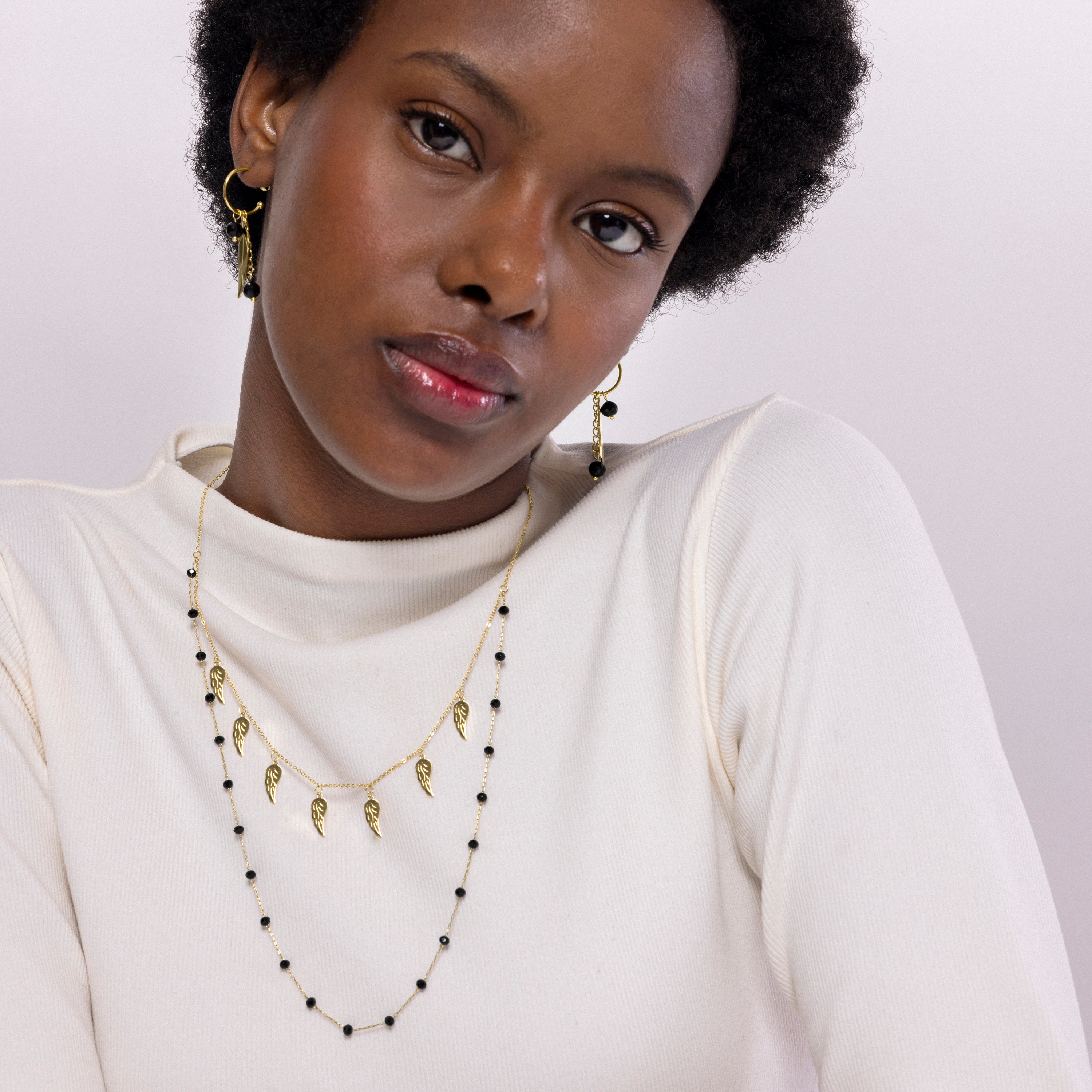 Onyx necklace finished in 18K yellow gold - Omka
