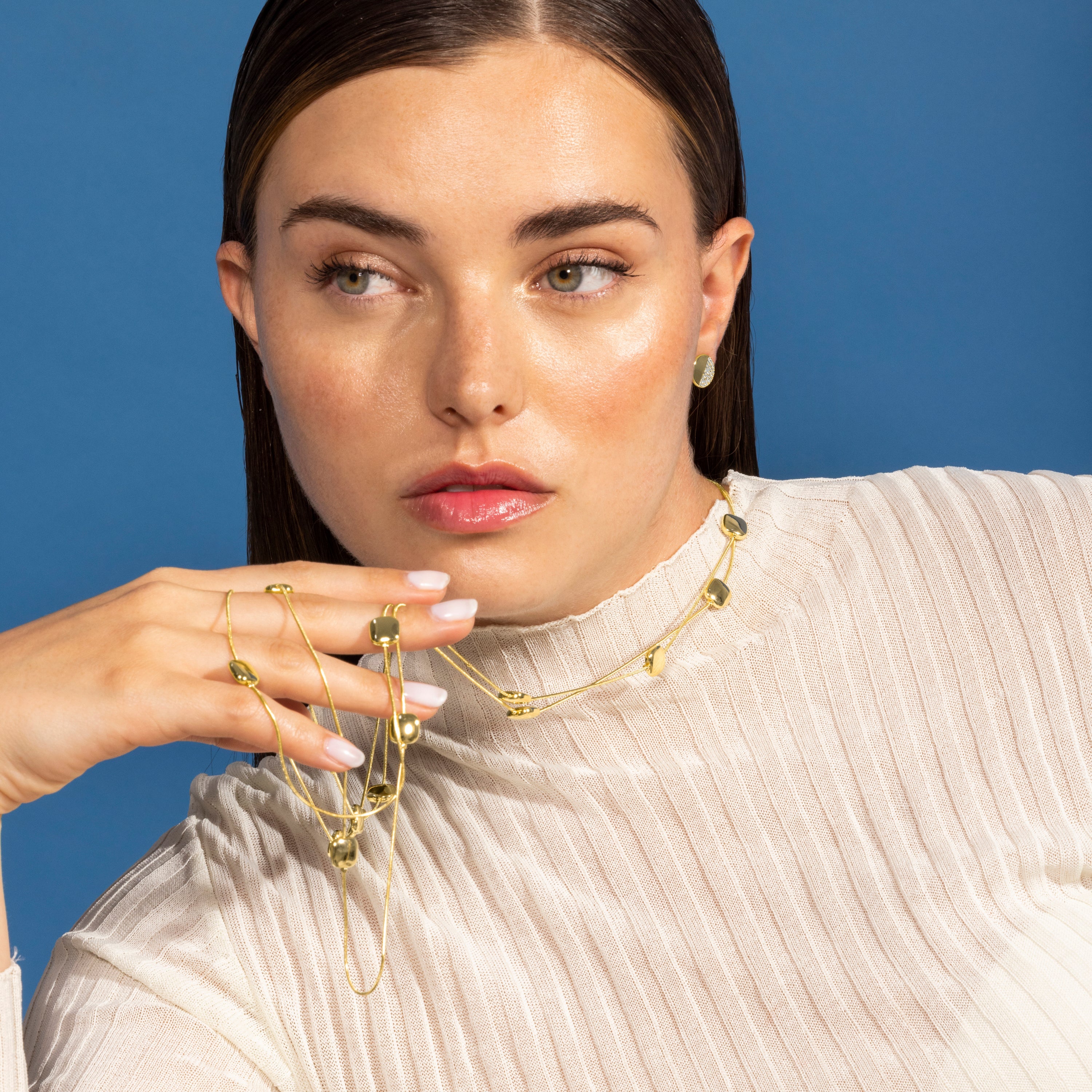 White Pearl Necklace finished in 18K yellow gold - Tislain