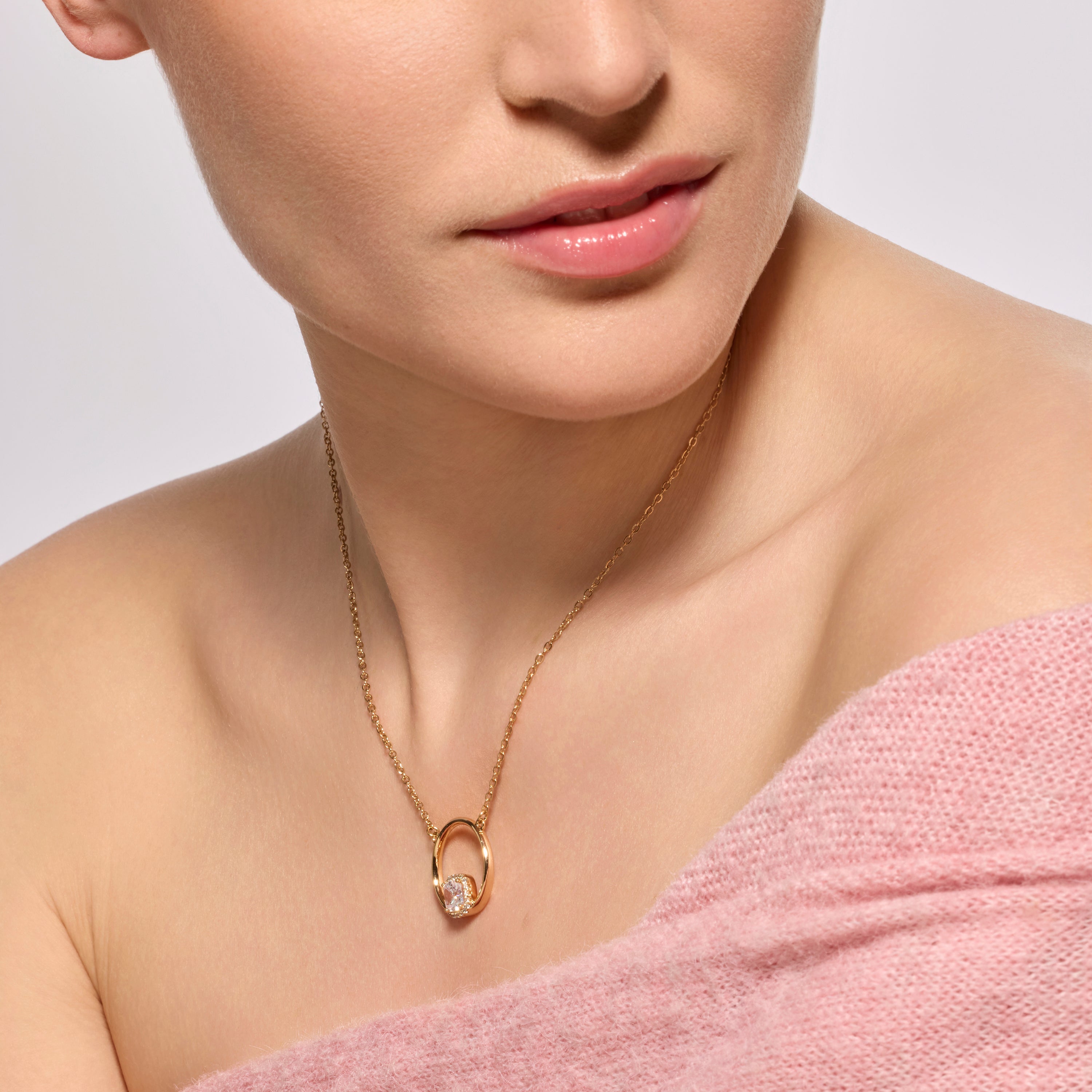 18k yellow gold finish necklace with brilliant zirconia - Onraya
