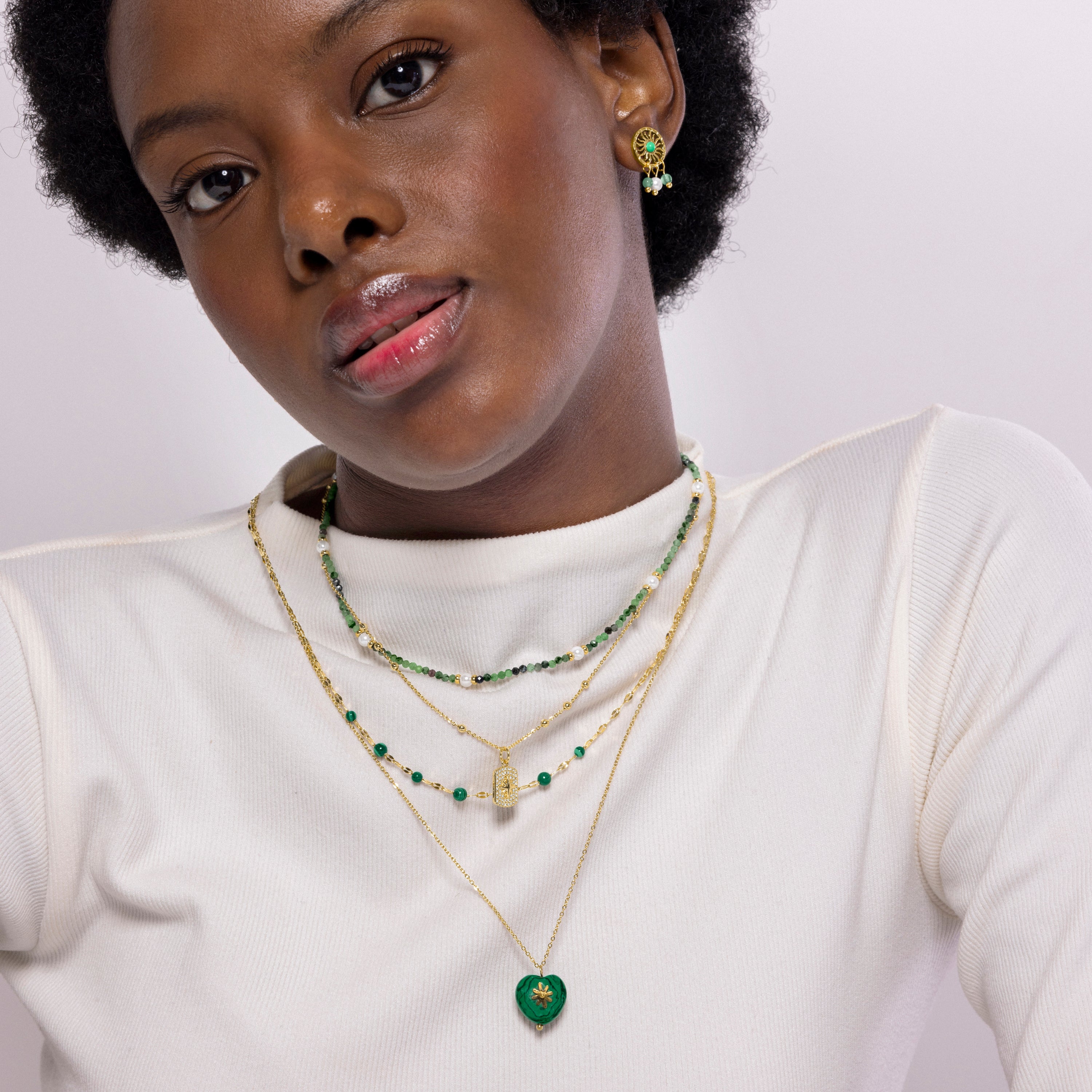 White Pearl Necklace finished in 18K yellow gold - Rayja