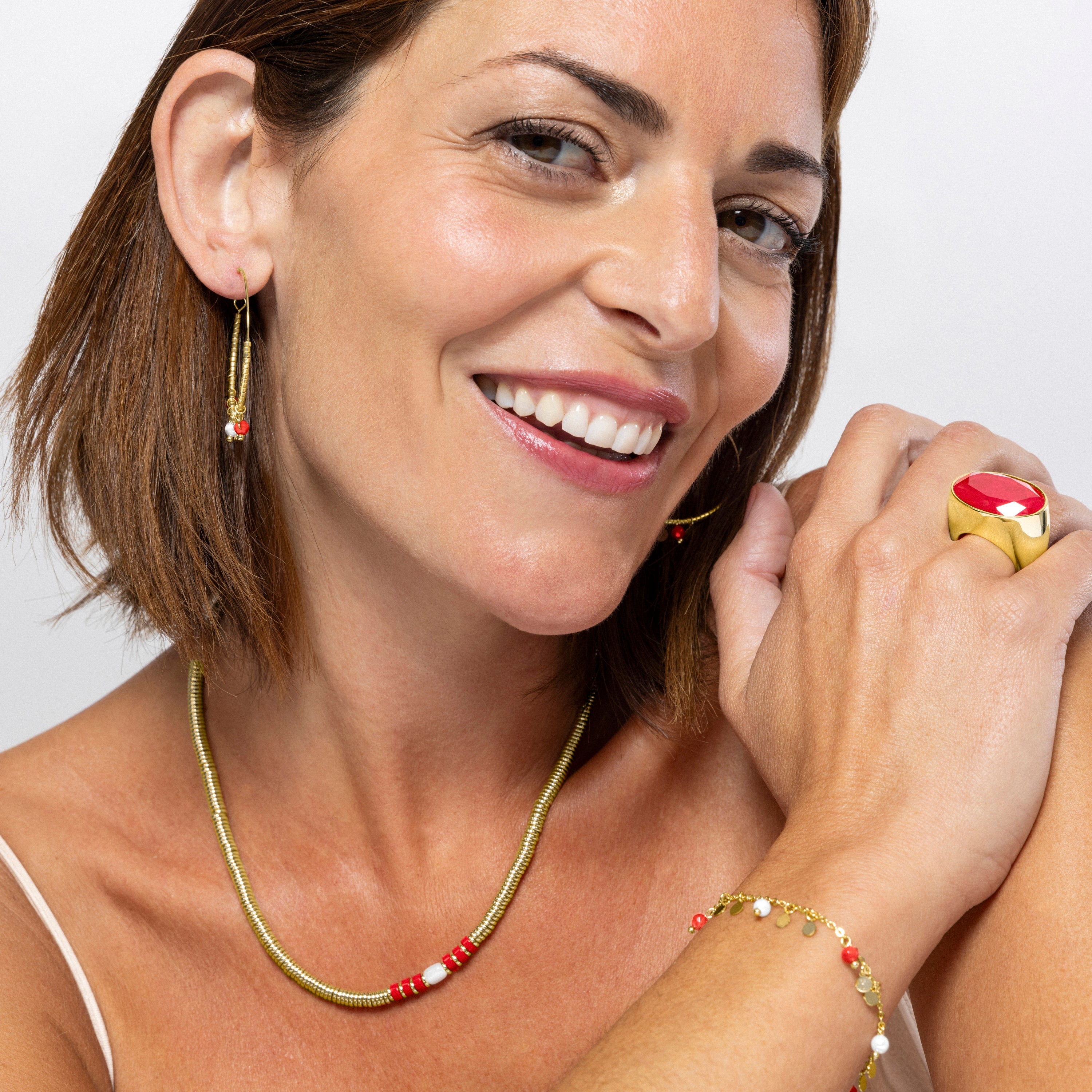 Coral necklace finished in 18K yellow gold - Sumuna