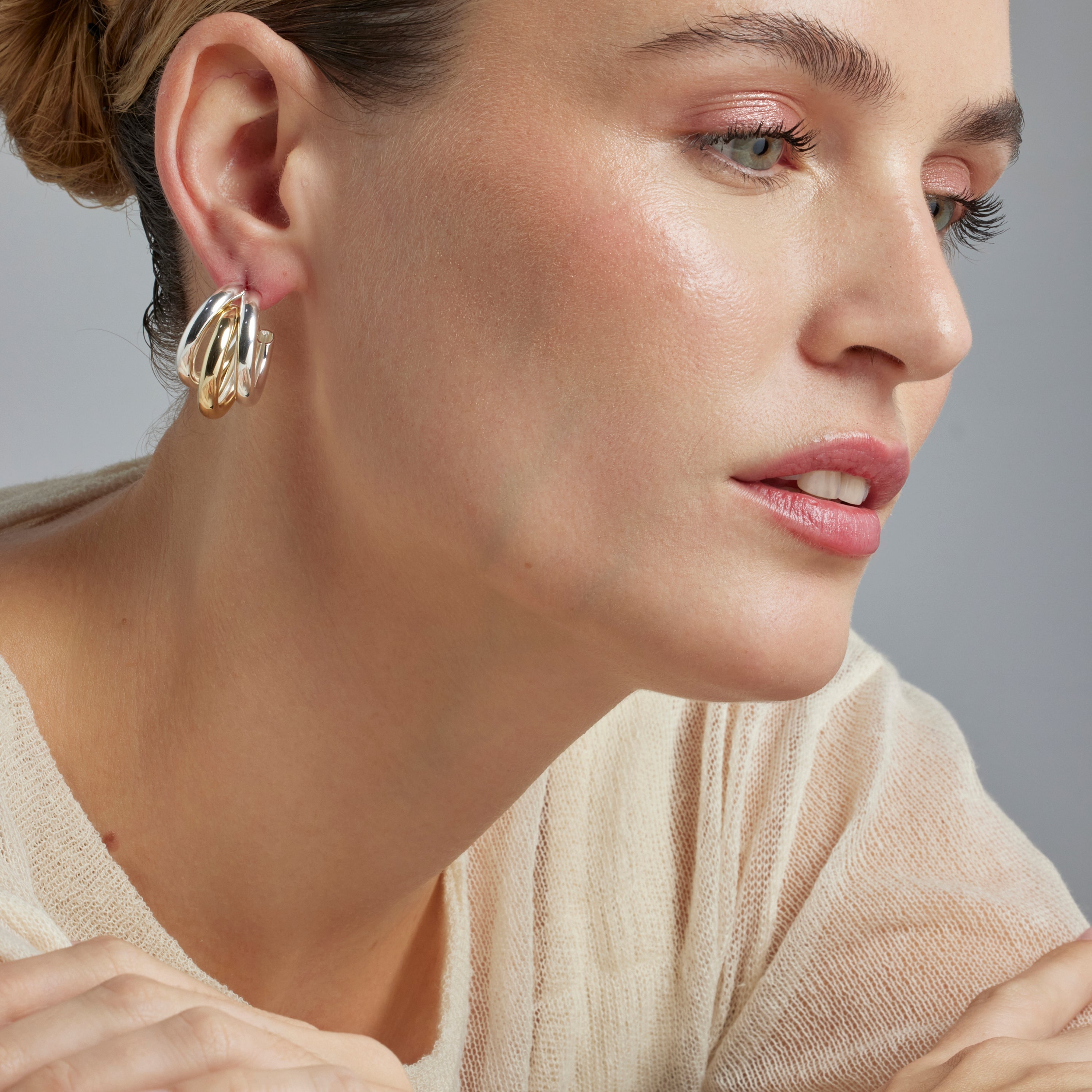 Silver-finished earrings - Nove