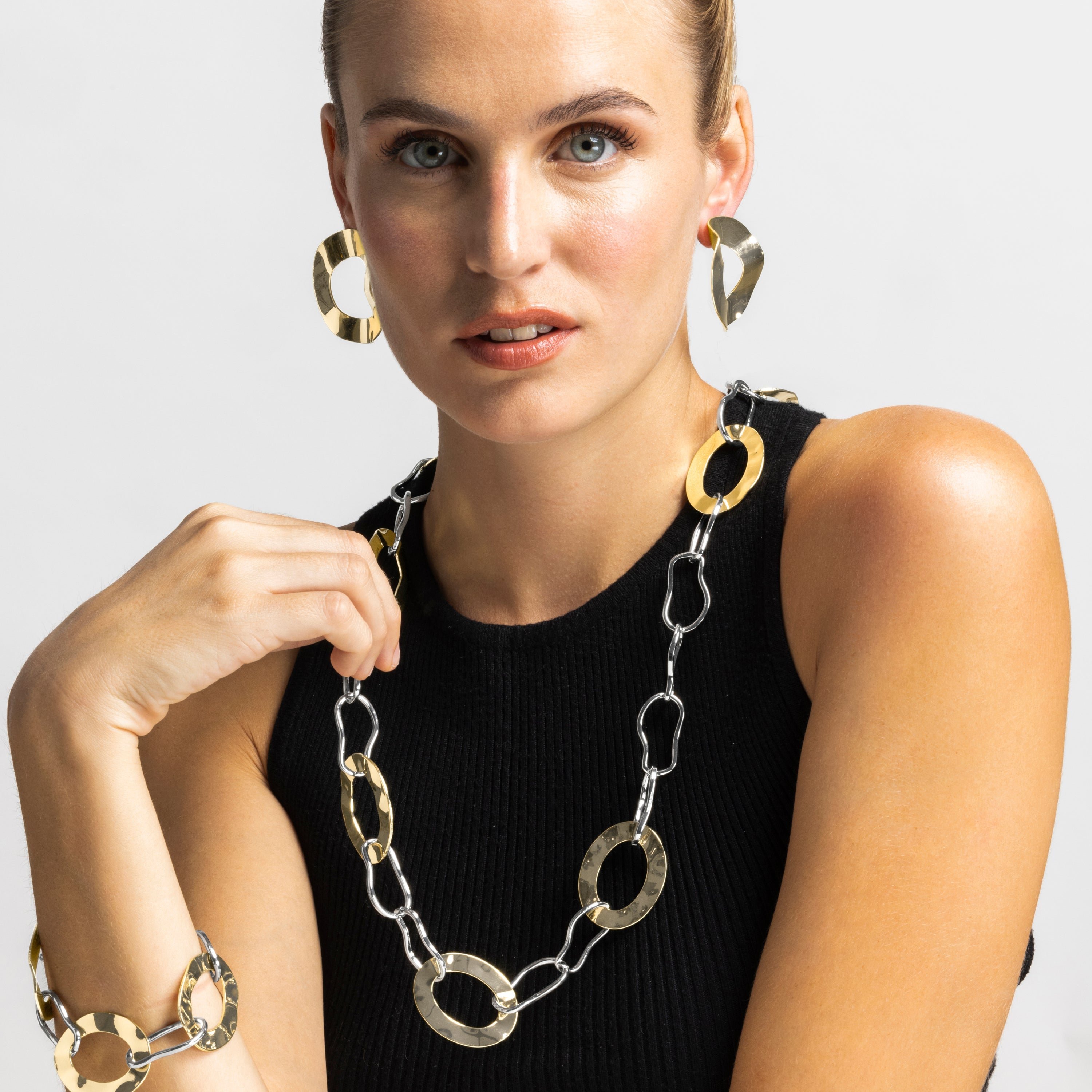 18k gold-finished necklace - Shumi