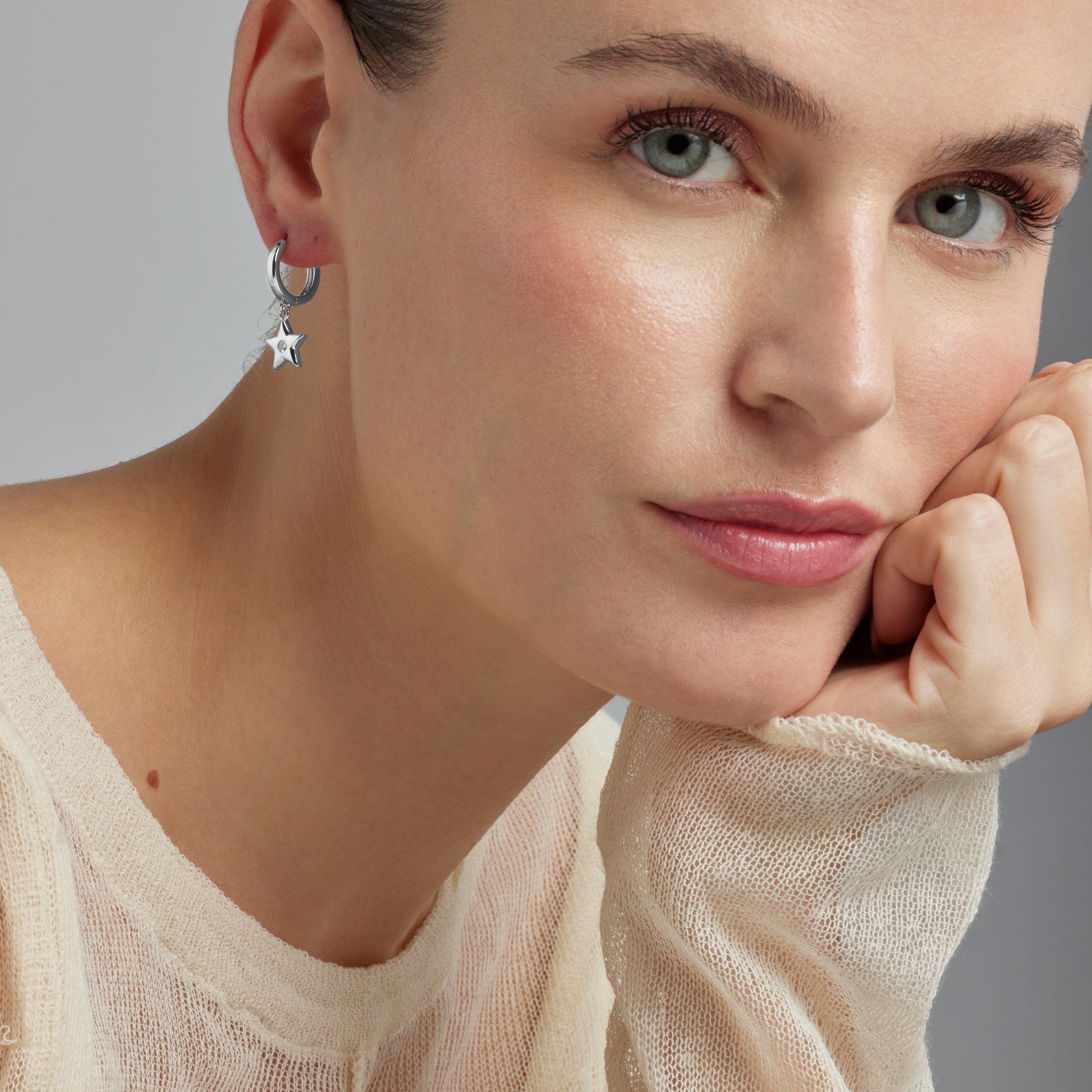 Rhodium-plated brilliant zirconia earrings - Lihus