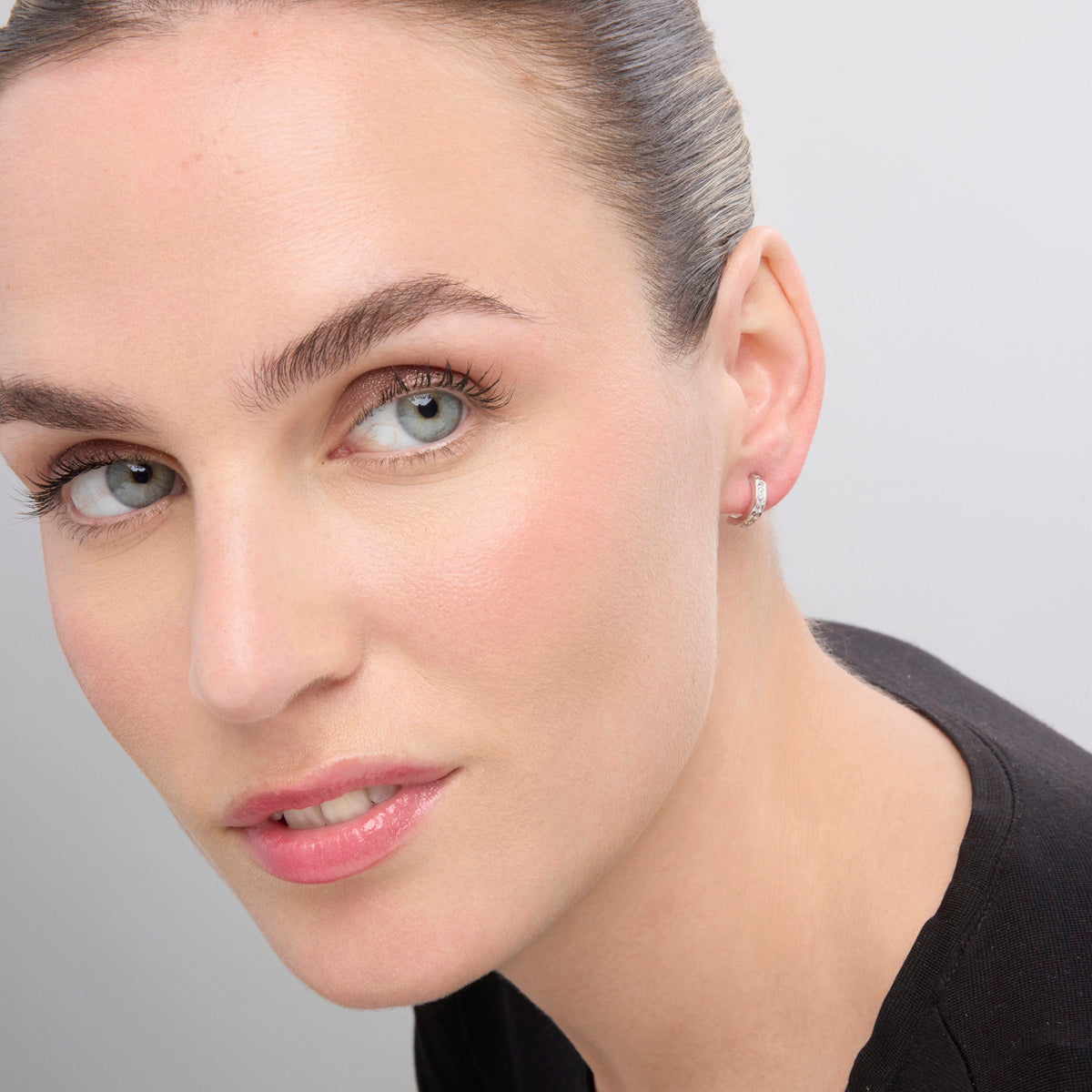 Rhodium-plated brilliant zirconia earrings - Alssa