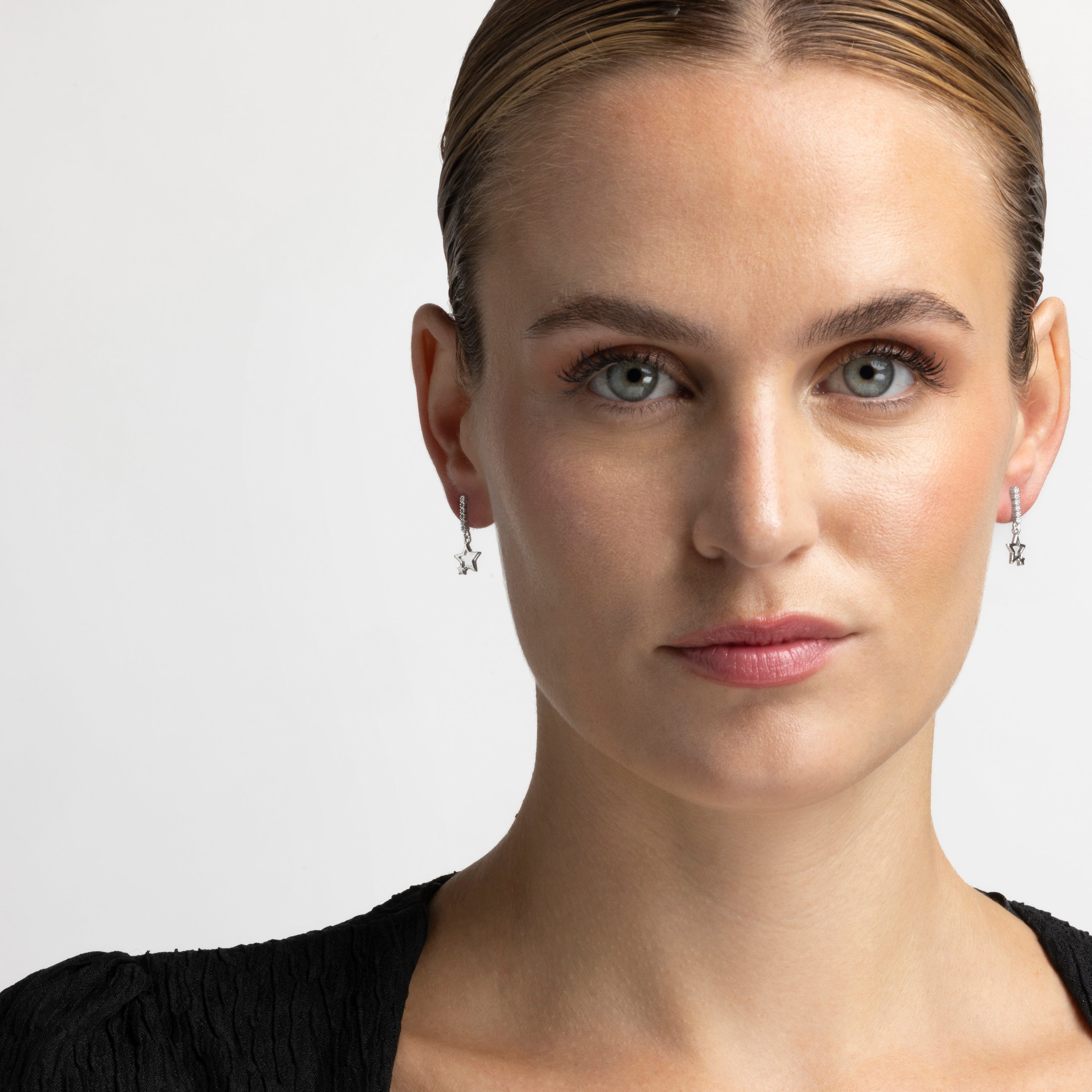 Rhodium-plated brilliant zirconia earrings - Yasio