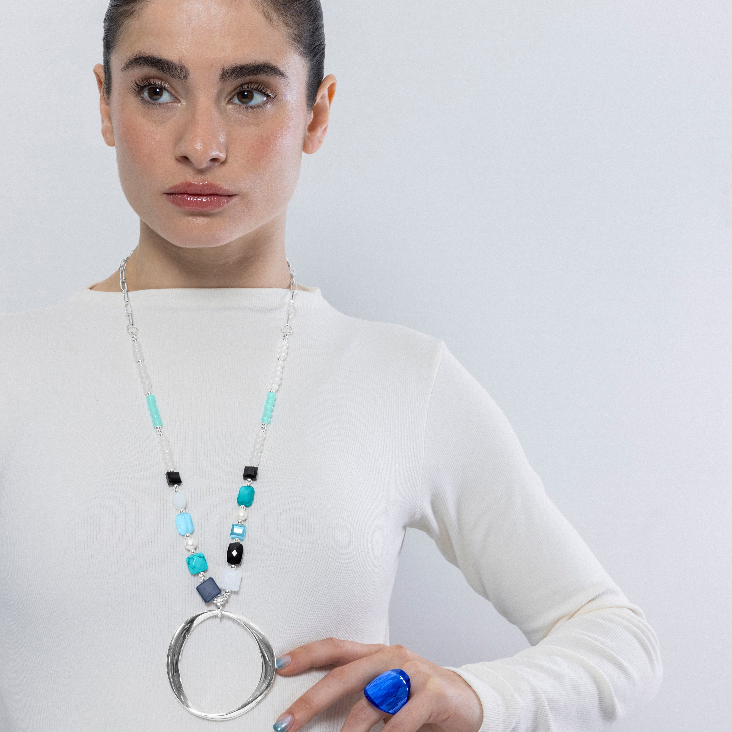 Multicolor Crystal Necklace finished in 18K yellow gold - Miyou