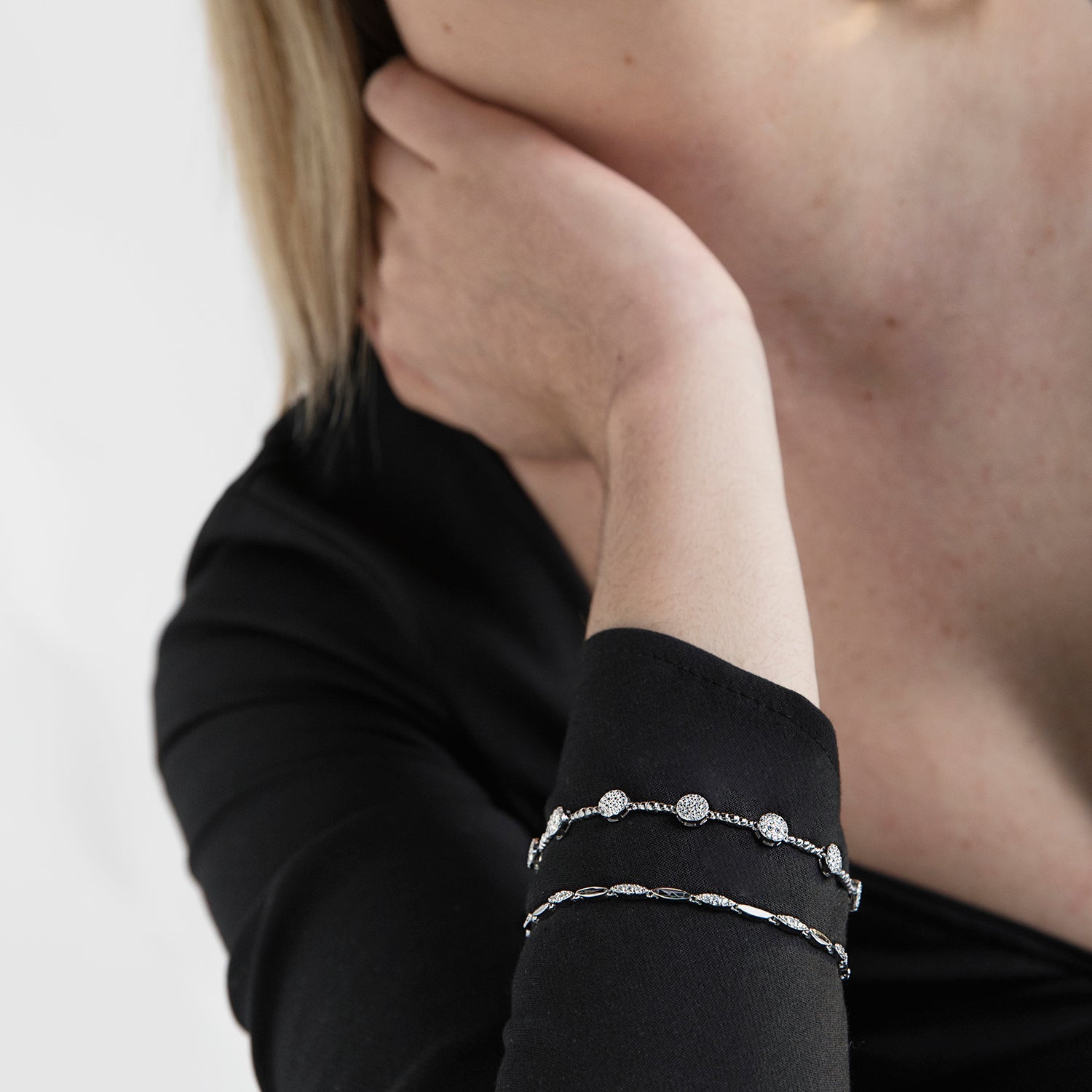 925 Sterling Silver Bracelet with Rhodium-Plated Brilliant Zirconia - Inajwa