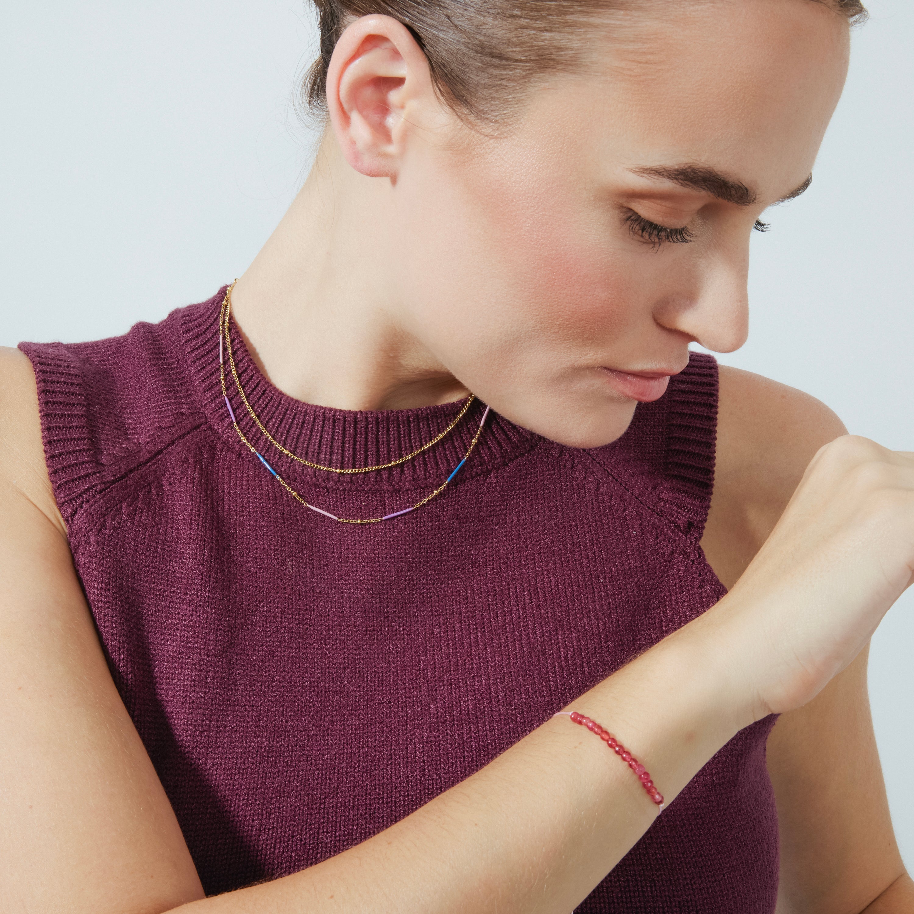 925 Sterling Silver Bracelet with Fuchsia Jade and Rhodium Finish - Aquisa
