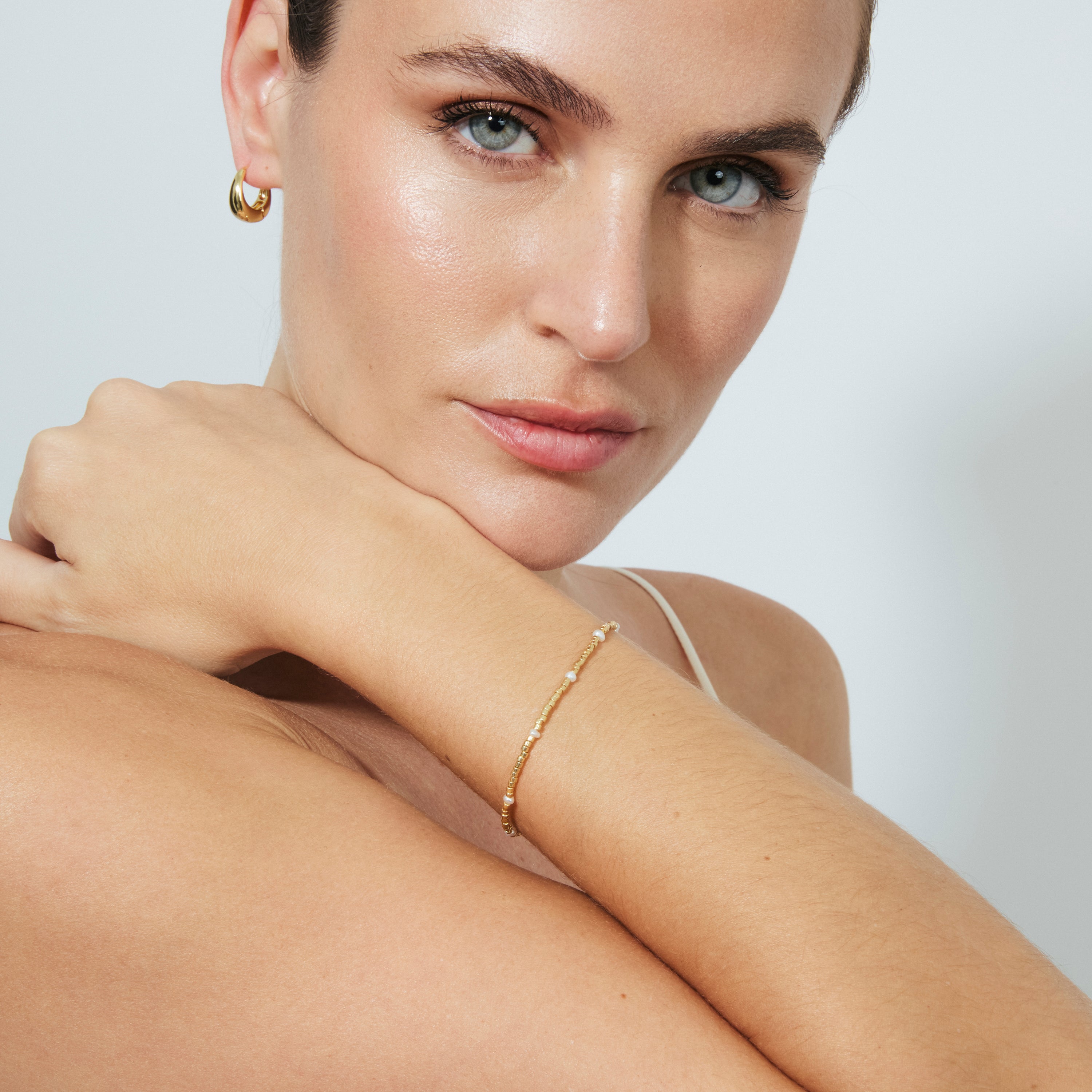 Sterling silver 925 bracelet with white lacquer, finished in 18k yellow gold - Fahkia