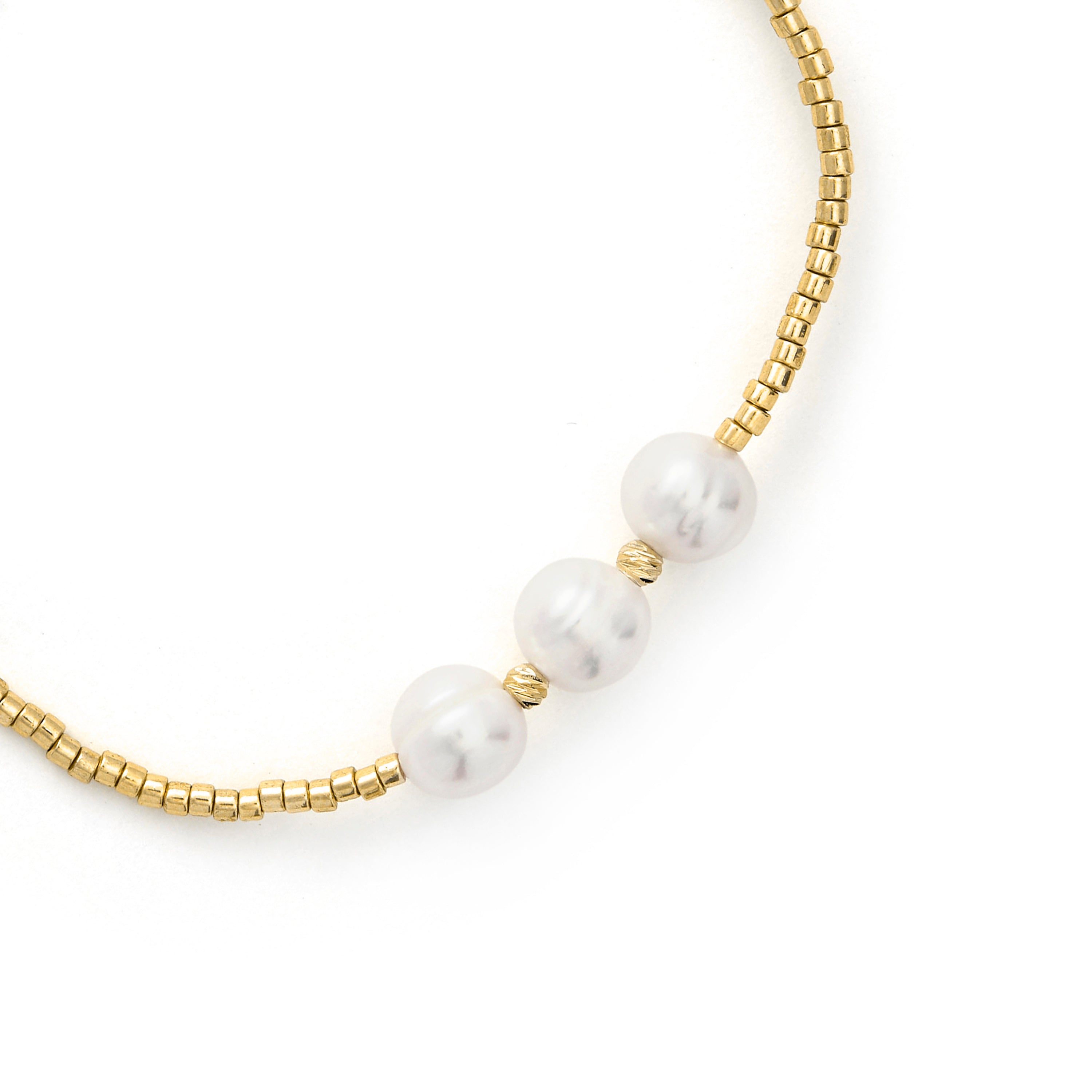 925 Sterling Silver and White Pearl Bracelet with 18k Yellow Gold Finish - Oschu