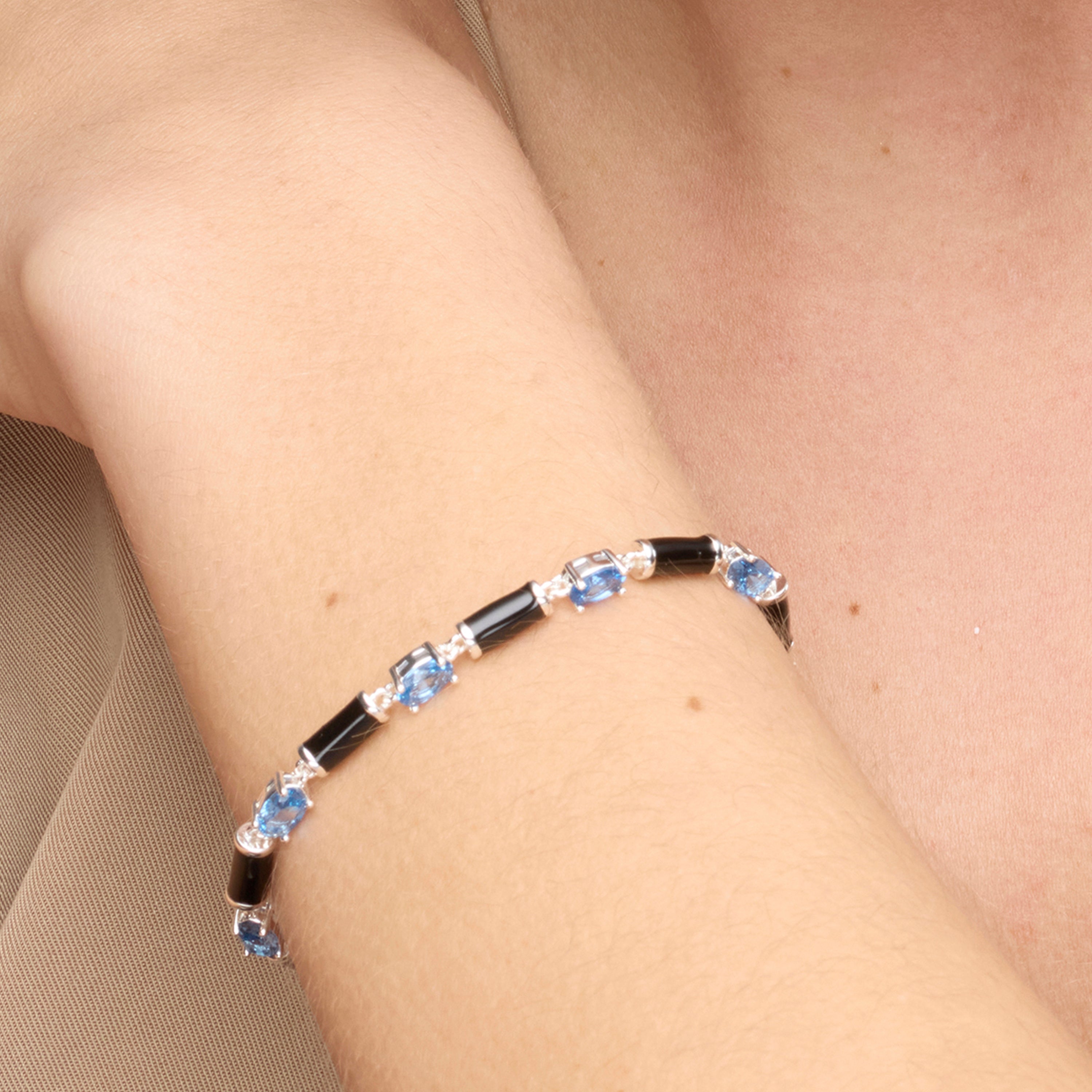 Pulseira de Prata de Lei 925 e Zircônia Topázio Azul com acabamento em ródio - Tatuí