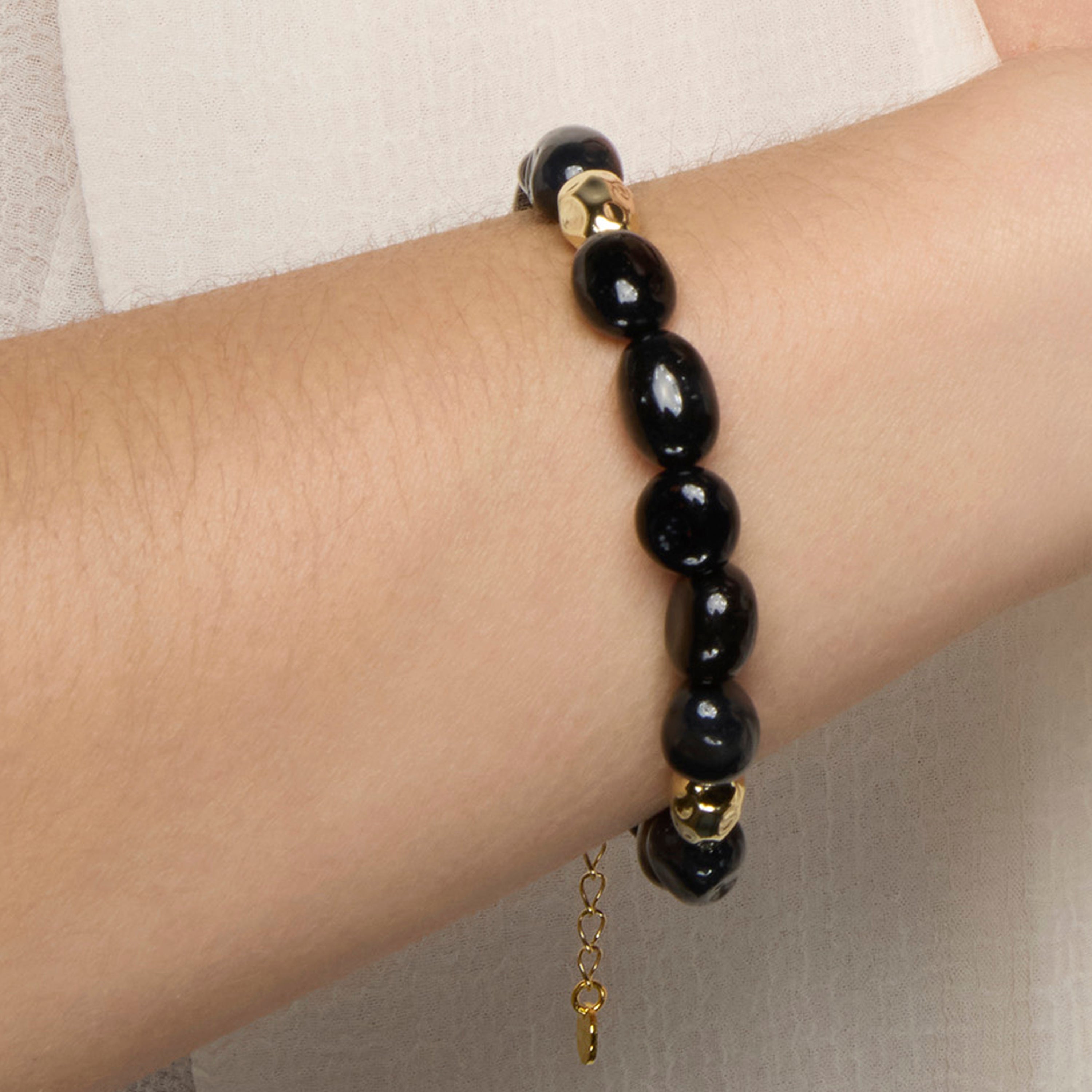 Pulsera de Plata de Ley 925 y Agata Negra acabado oro amarillo de 18k - Melga