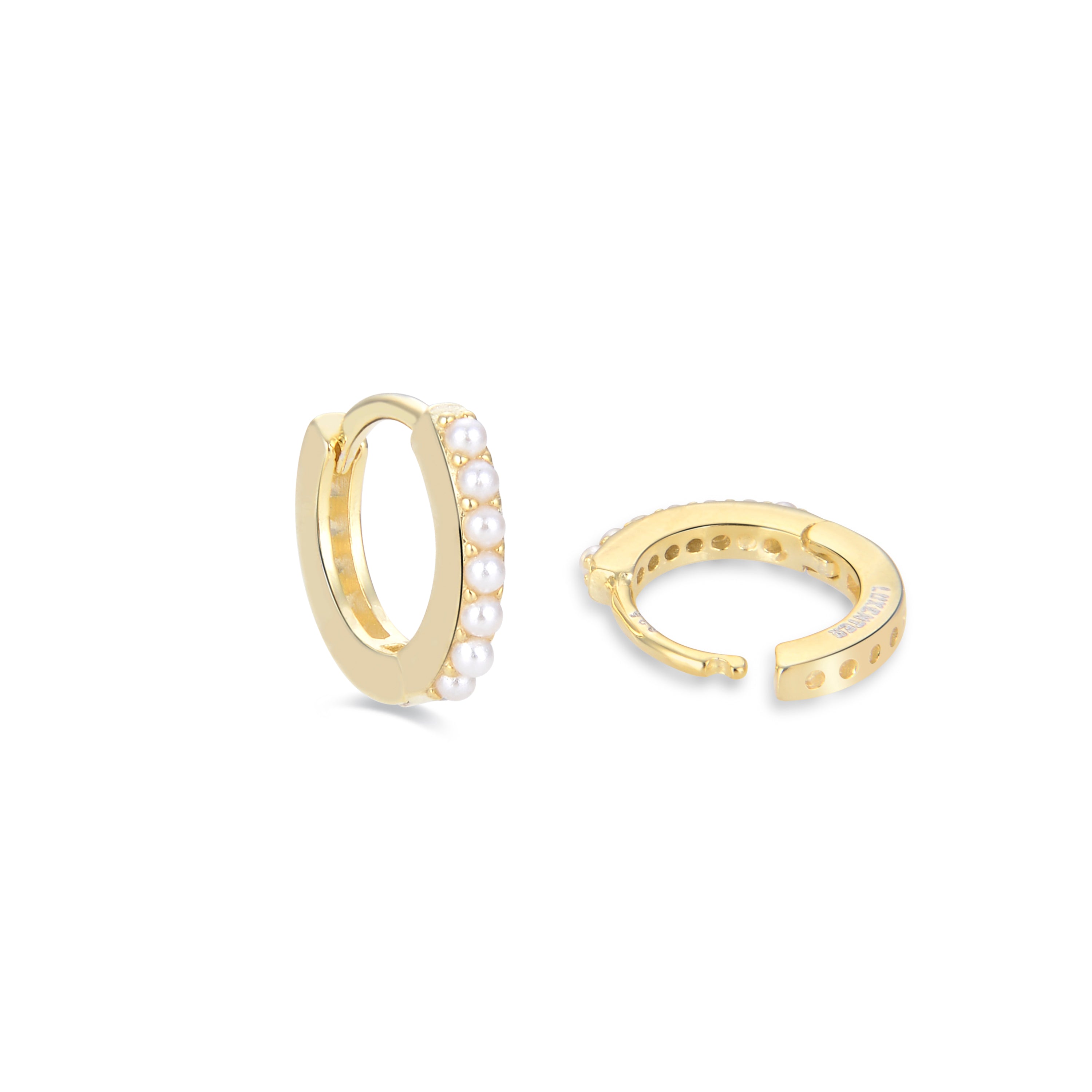 Brincos de Prata Esterlina 925 com Pérola Branca com acabamento em ouro amarelo 18K - Leofcar