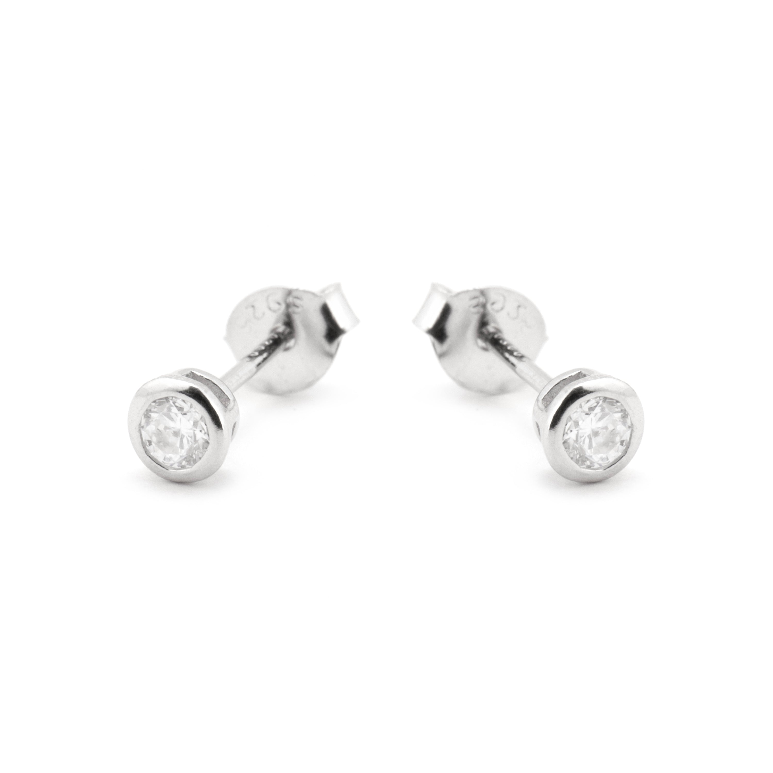925 Sterling Silver Earrings with Brilliant Zirconia, Rhodium Finish - Basili
