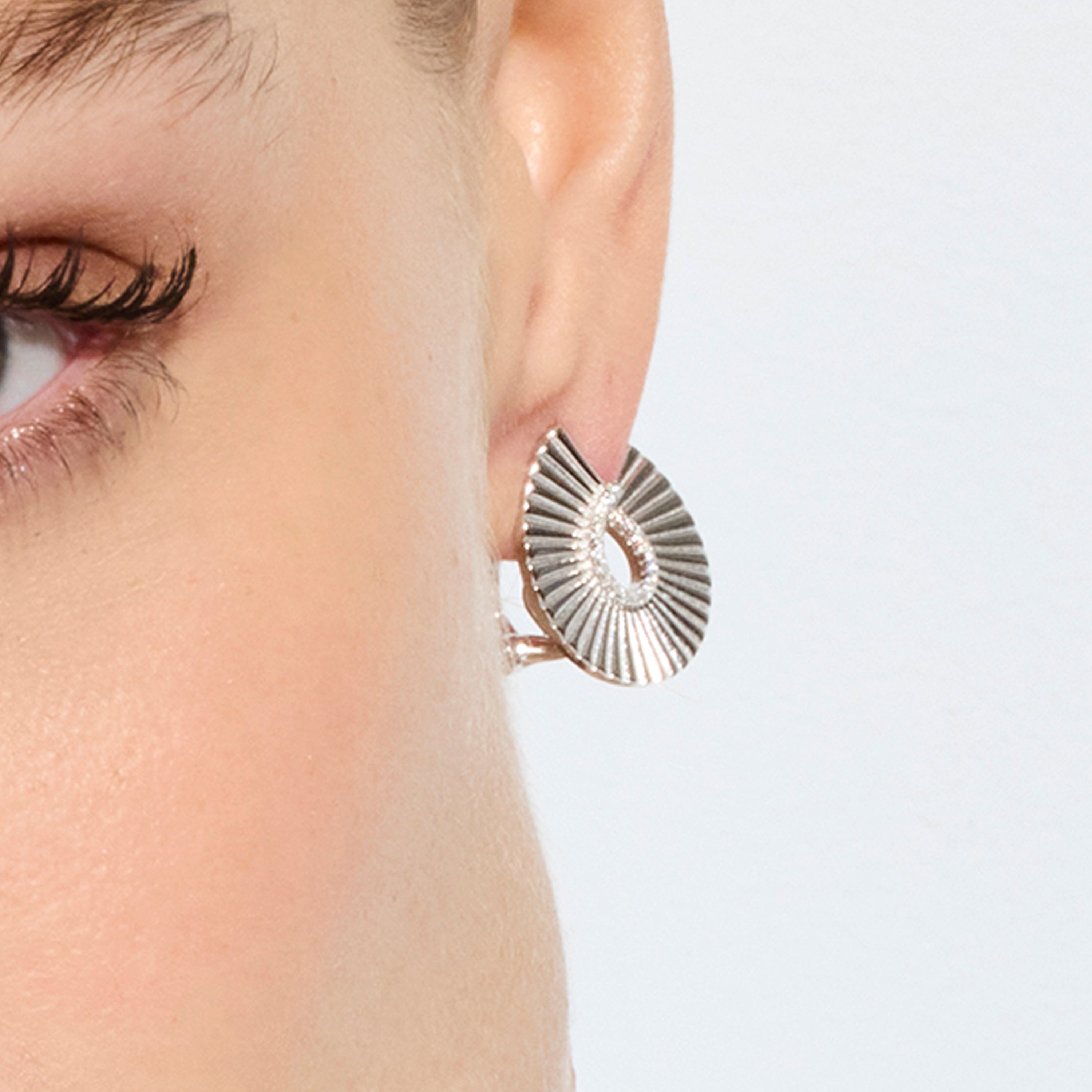 925 Sterling Silver and Brilliant Zirconia Earrings, Rhodium Finish - Dragi