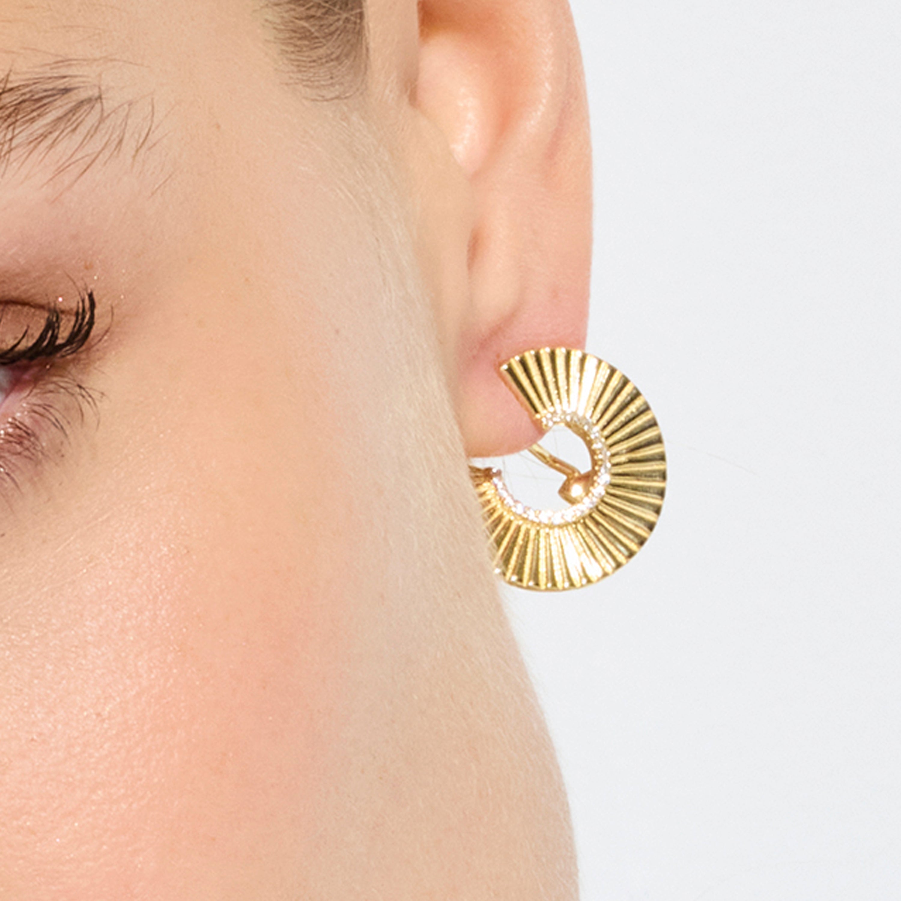 Pendientes de Plata de Ley 925 y Circonita Brillante acabado oro amarillo de 18k - Dragi