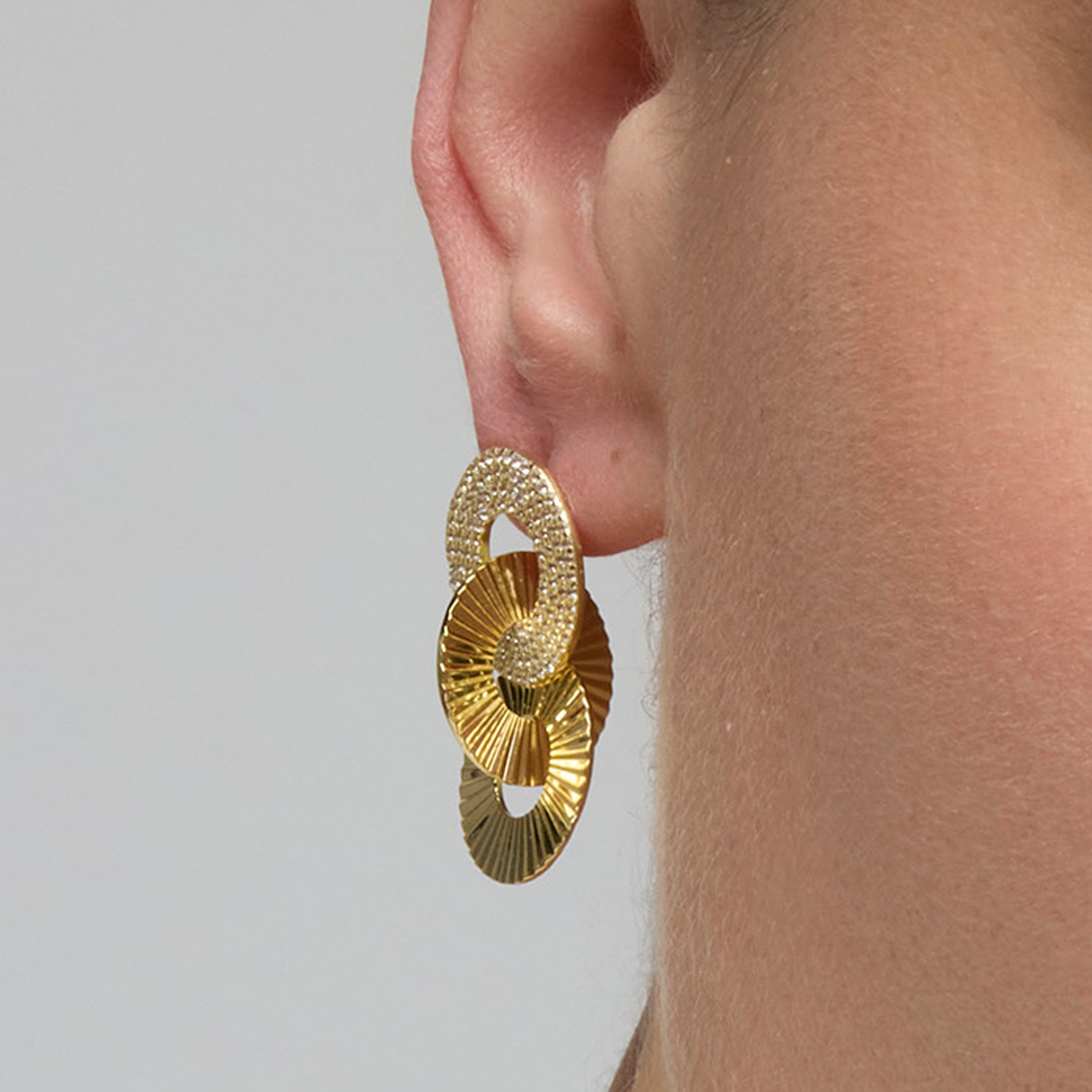 925 Sterling Silver and Brilliant Zirconia Earrings in 18k Yellow Gold Finish - Thydi