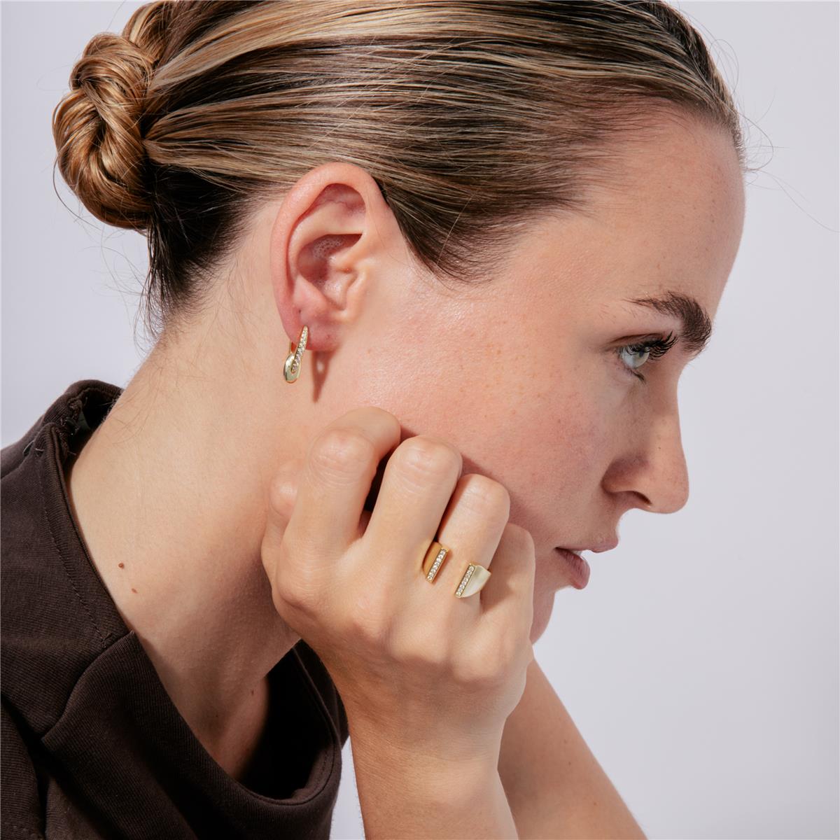 925 Sterling Silver and Brilliant Zirconia 18k Yellow Gold Plated Earrings - Riusva