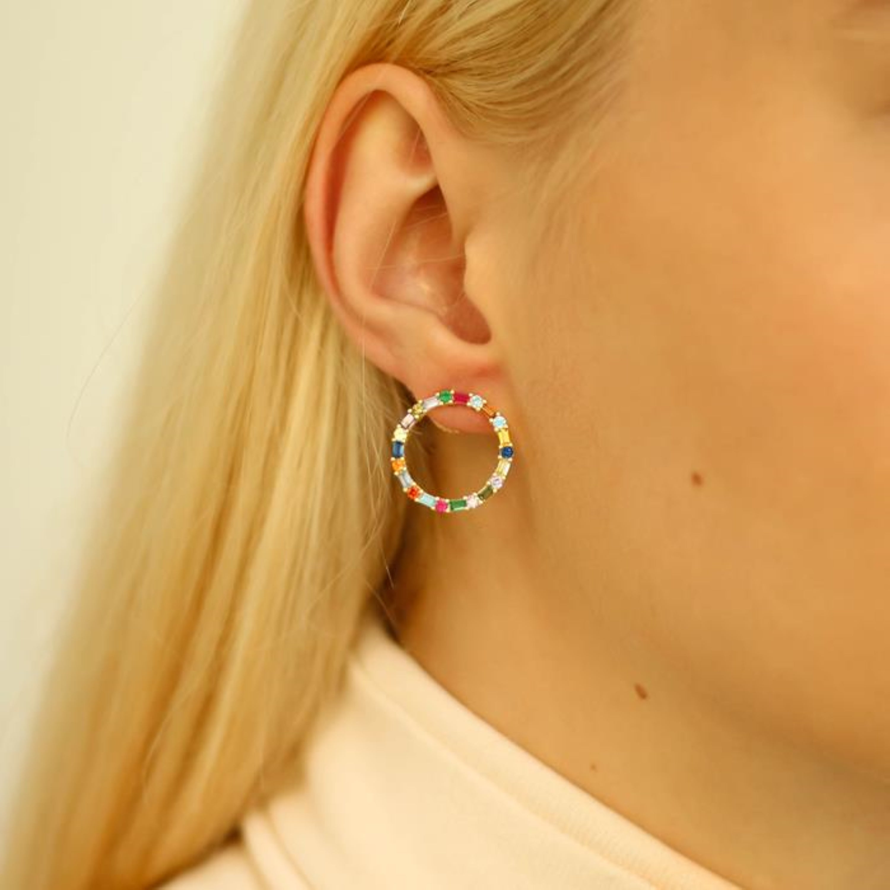 Pendientes de Plata de Ley 925 con Circonita Multicolor acabados en oro amarillo 18K - Hrius
