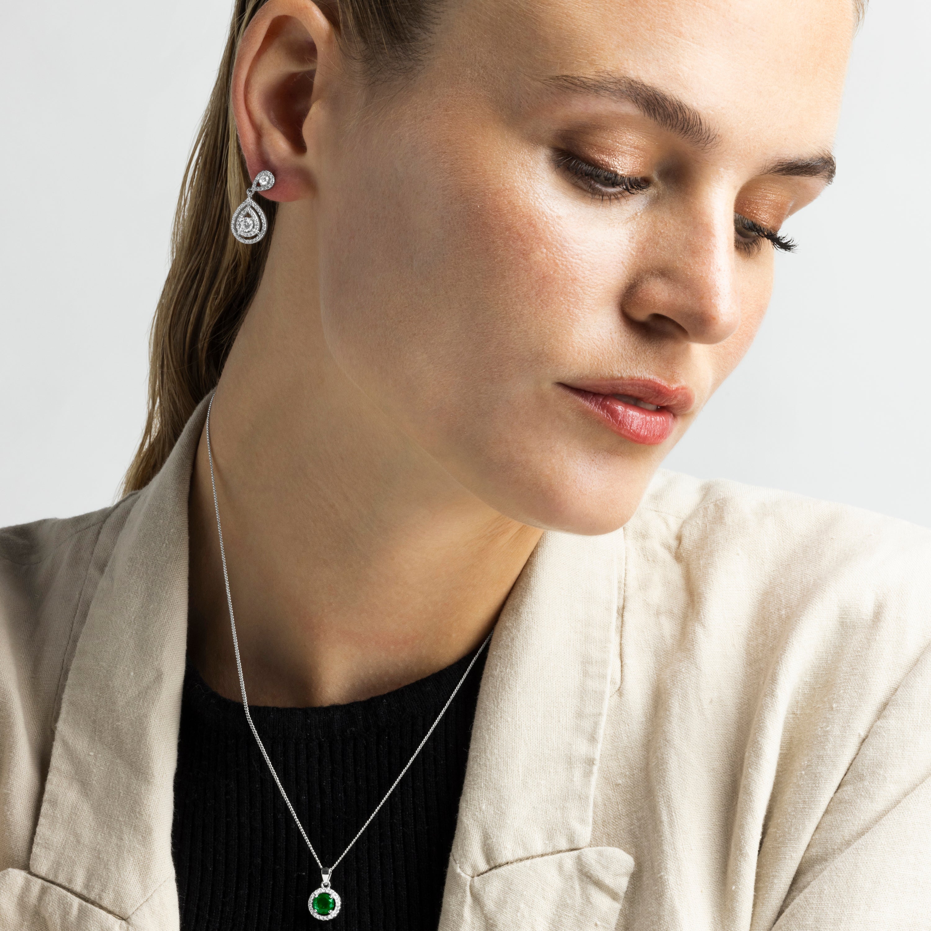 925 Sterling Silver and Brilliant Zirconia Earrings with Rhodium Finish - Yssyl