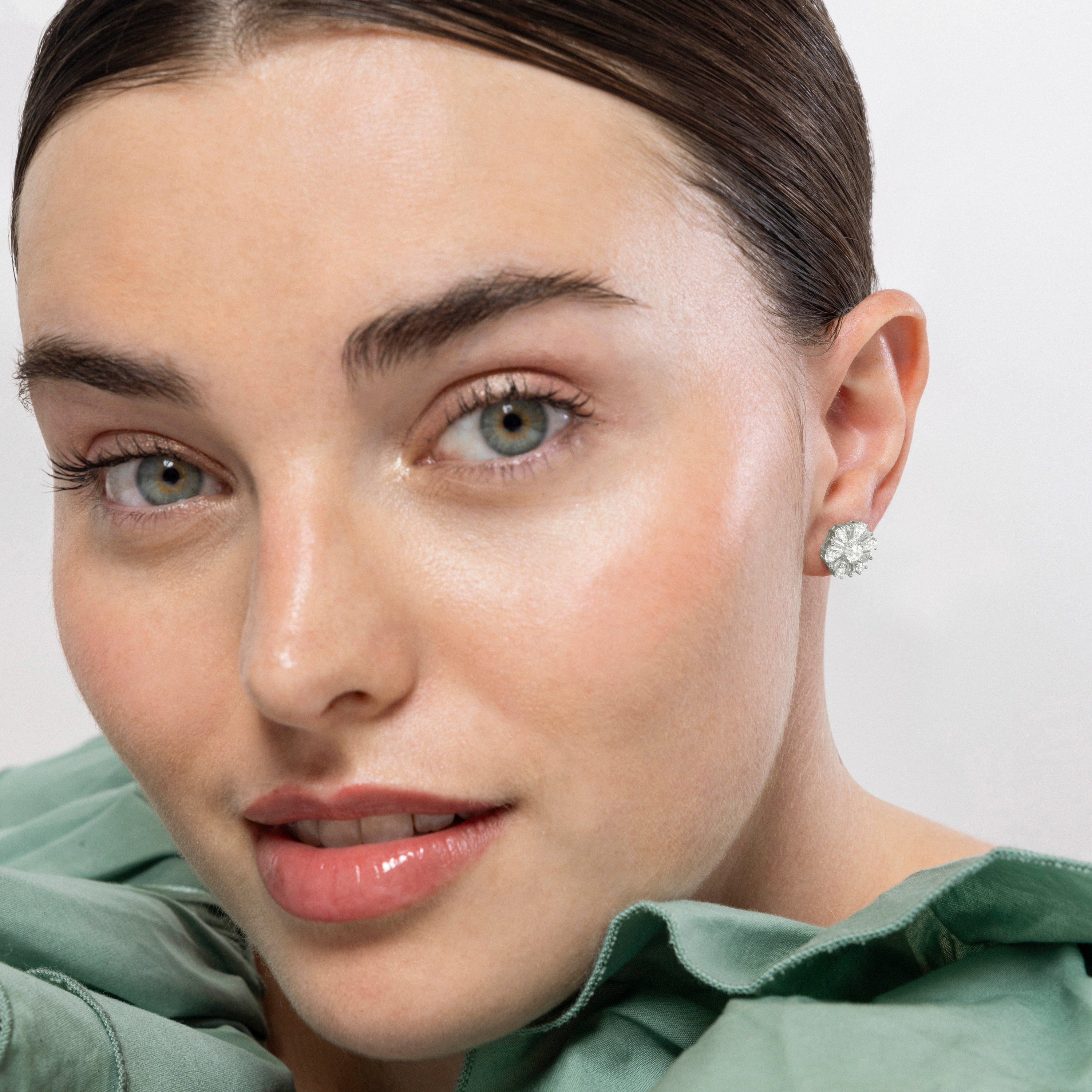 925 Sterling Silver and Brilliant Zirconia Earrings with Rhodium Finish - Lorush