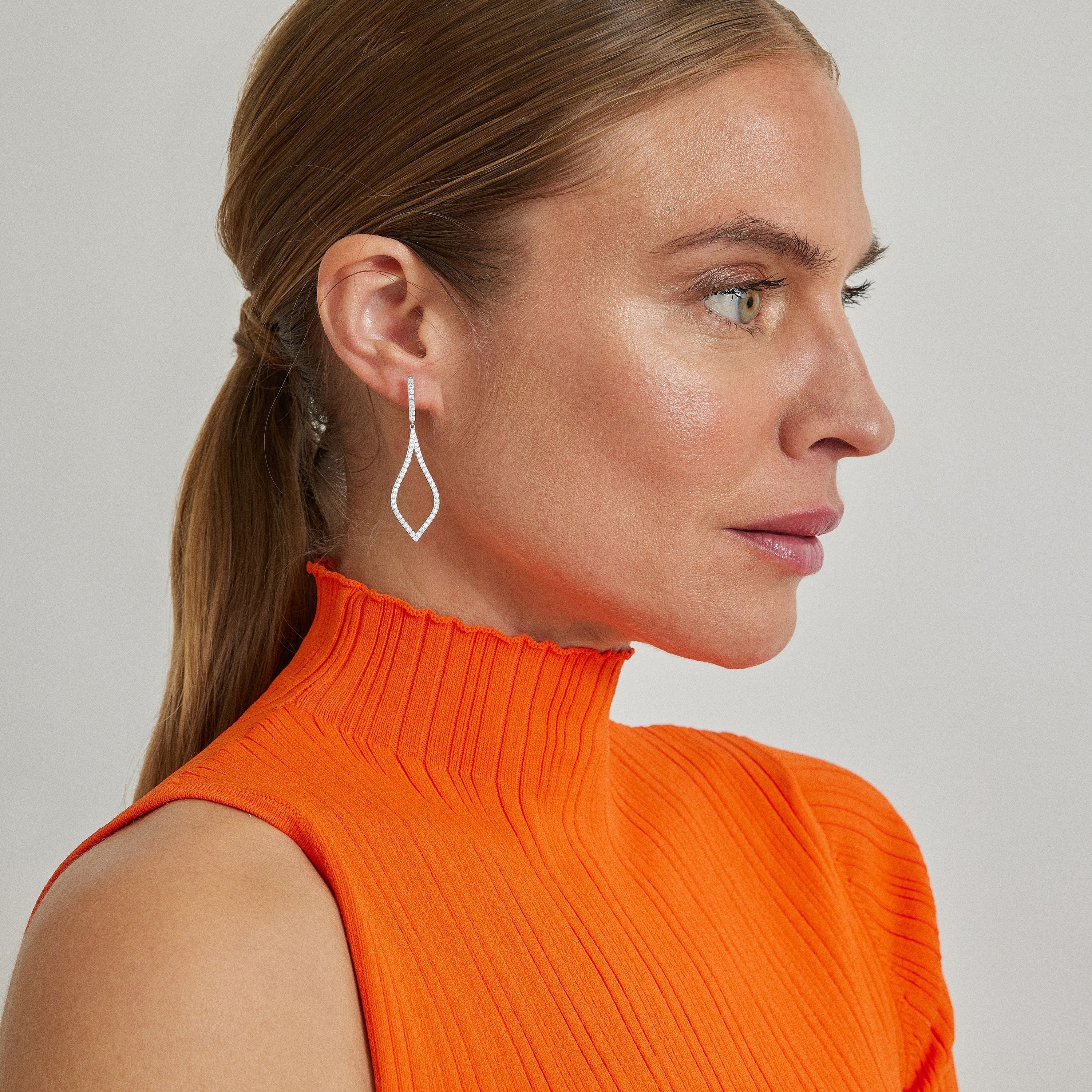 925 Sterling Silver Earrings with Rhodium-Plated Brilliant Zirconia - Materish