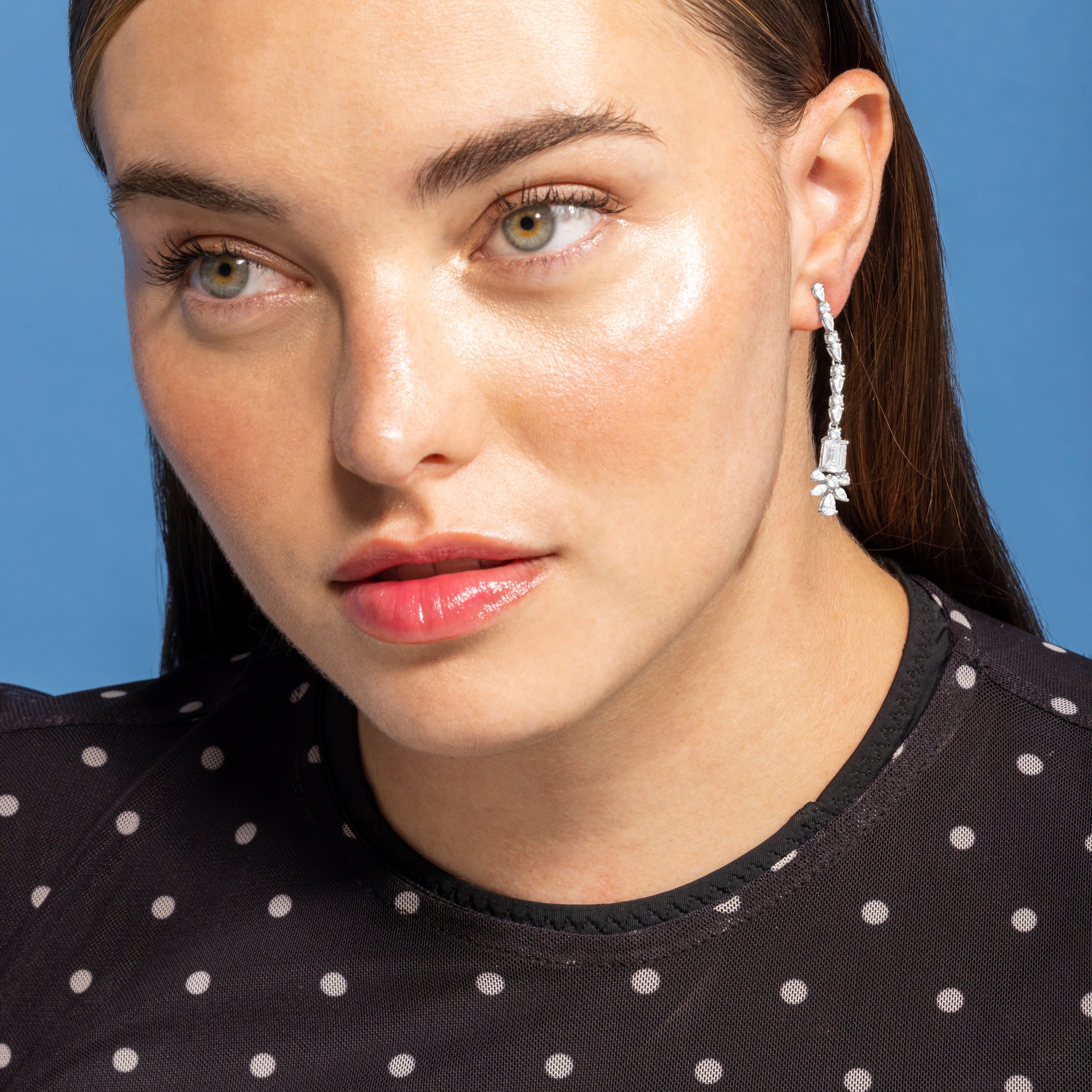925 Sterling Silver and Brilliant Zirconia Earrings with Rhodium Finish - Cureao