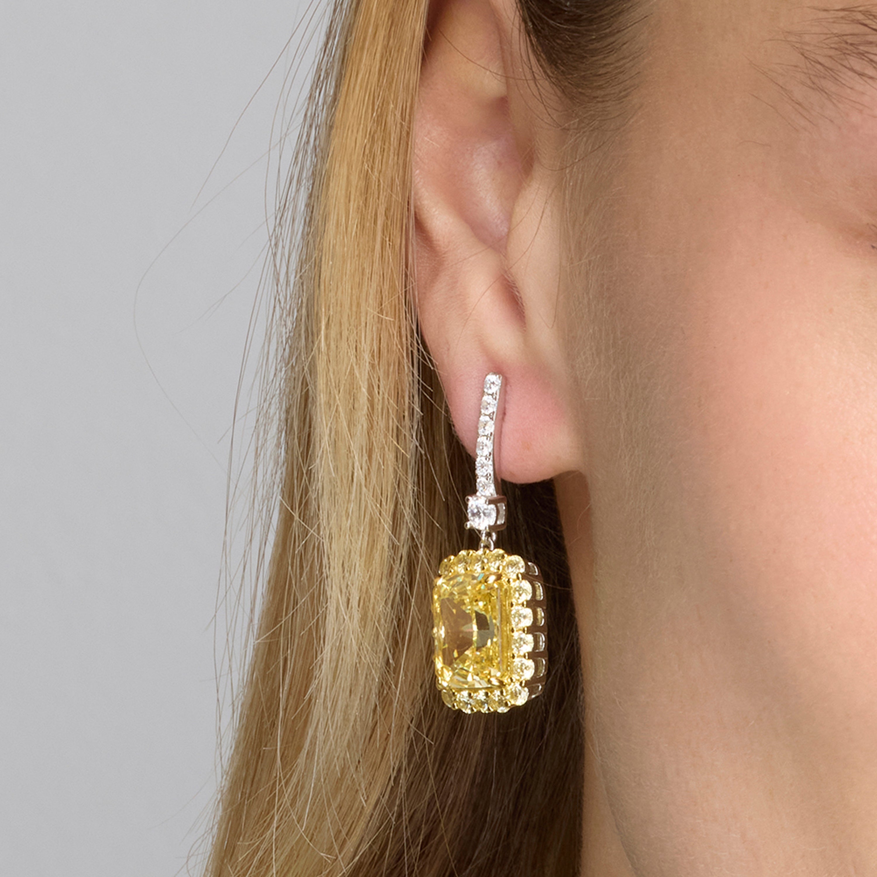 Brincos de Prata 925 com Padparadscha e acabamento em ouro amarelo 18k - Cabel