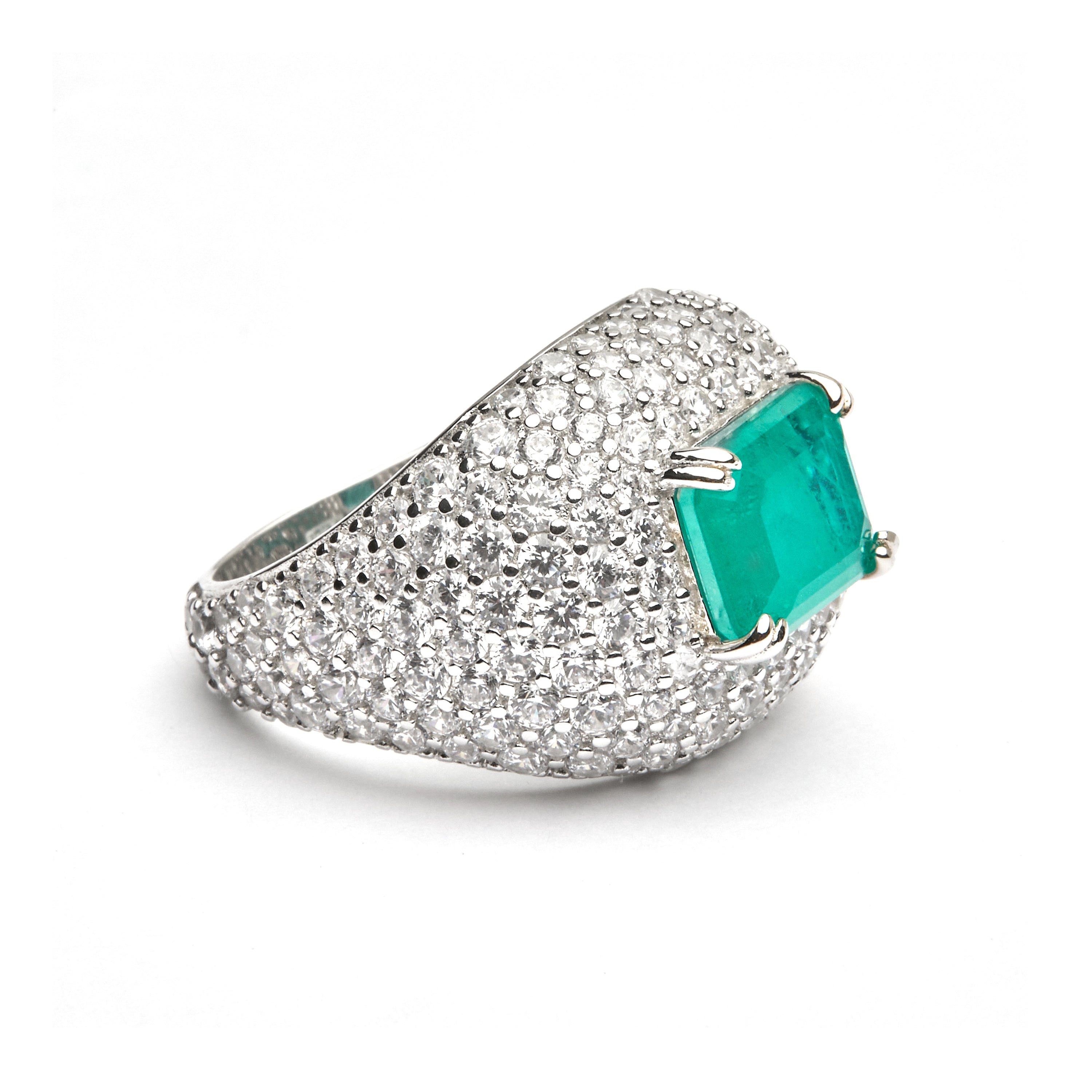 Anillo de Plata de Ley 925 y Cuarzo Hidrotermal Azul Claro acabado en rodio - Kabia