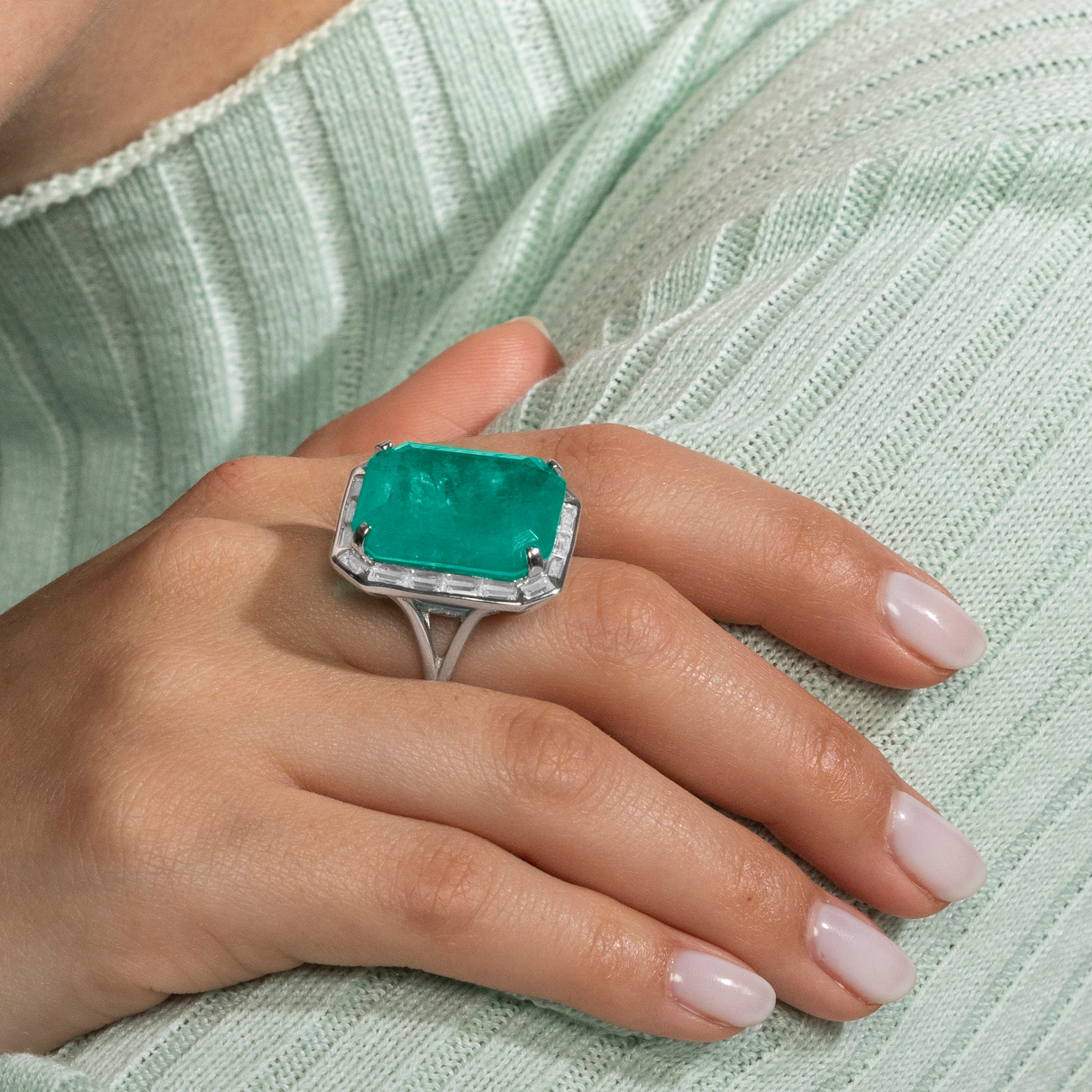 925 Sterling Silver and Green Hydrothermal Quartz Ring with Rhodium Finish - Teu