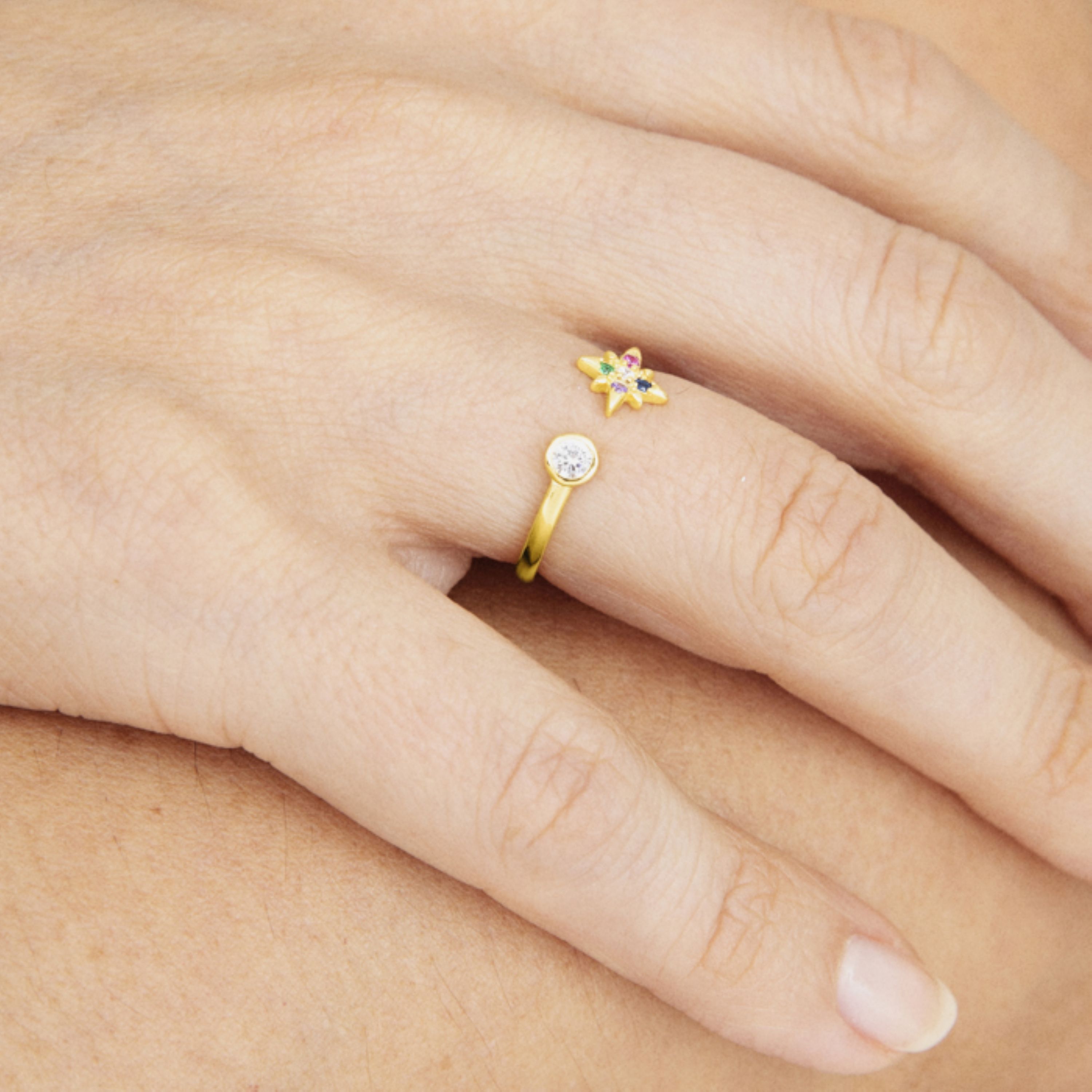 925 Sterling Silver Ring with Multicolor Zirconia finished in 18K Yellow Gold - Lawe