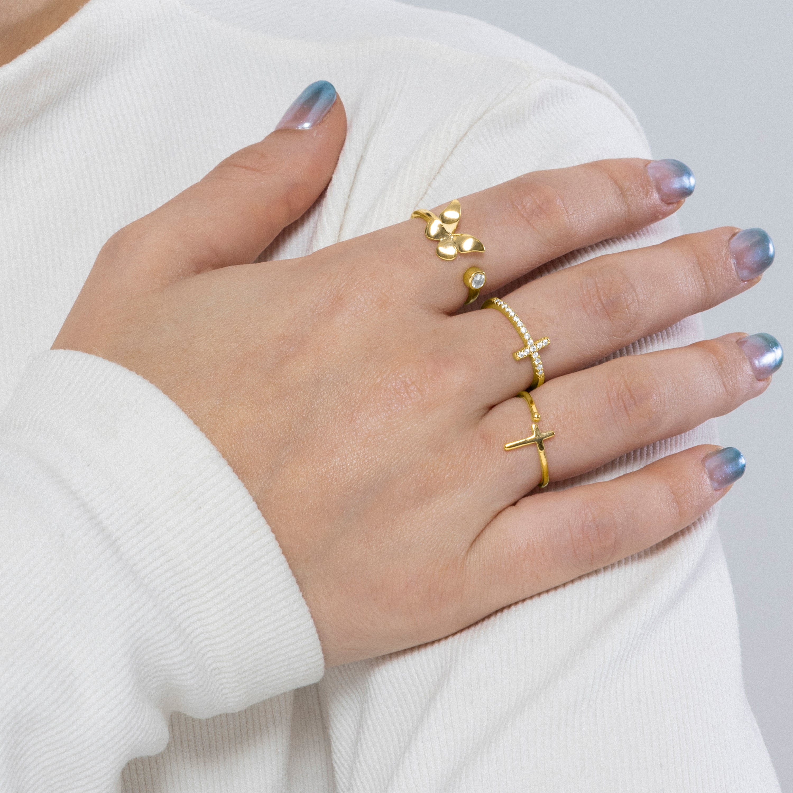 925 Sterling Silver and Brilliant Zirconia Ring Finished in 18K Yellow Gold - Azayn