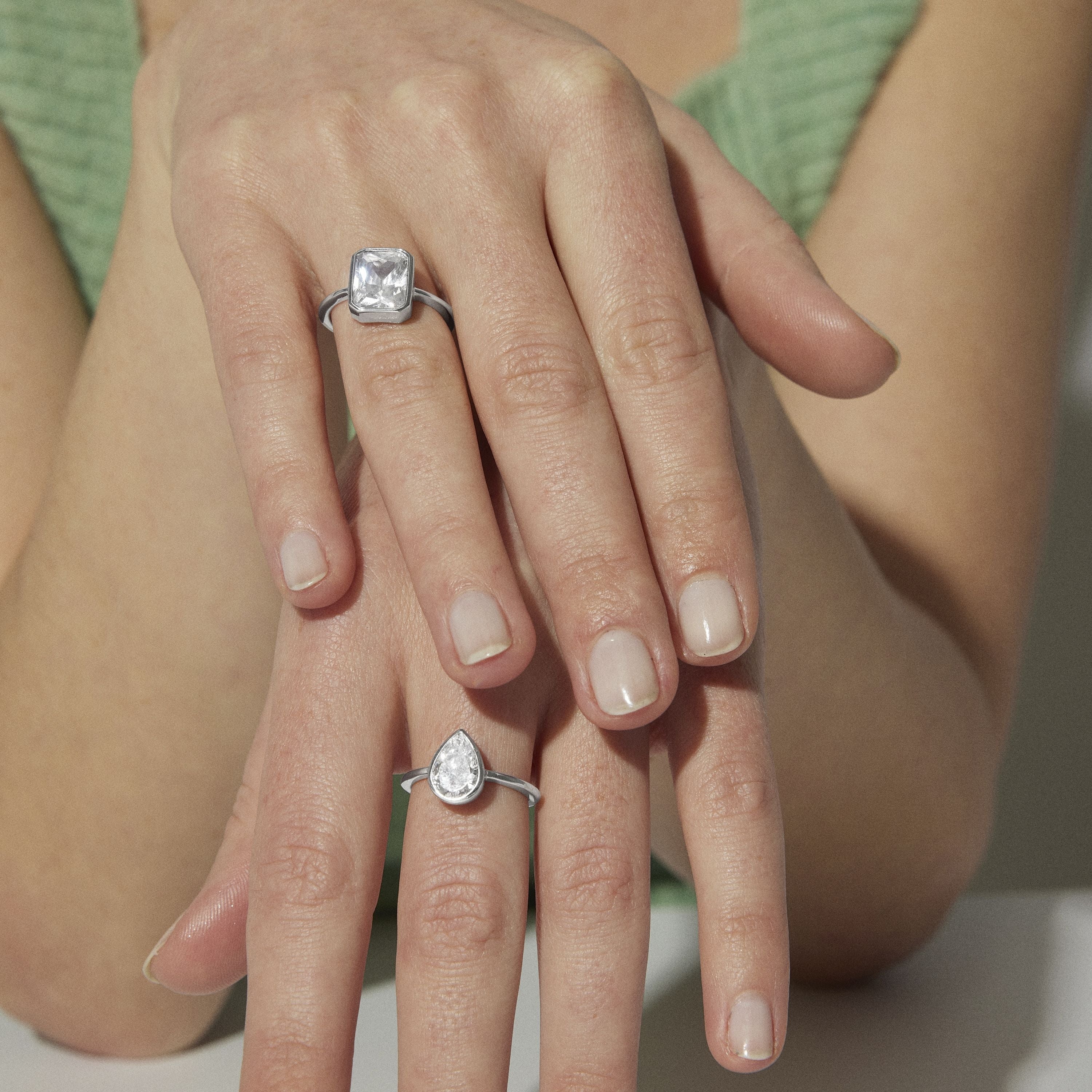 925 Sterling Silver Ring with Brilliant Zirconia, Rhodium Finish - Lithlay