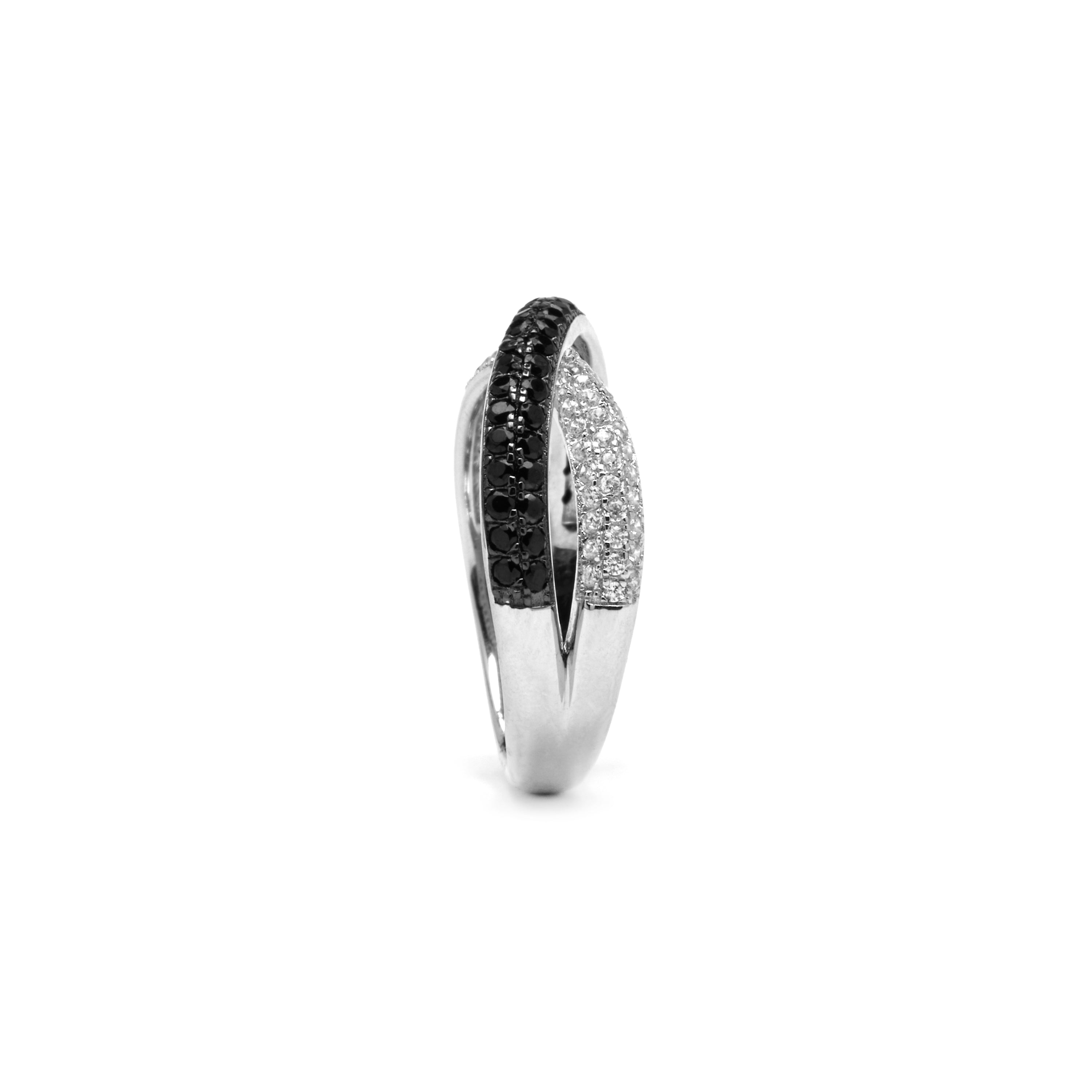 925 Sterling Silver and Onyx Zirconia Ring with Rhodium Finish - Miphus