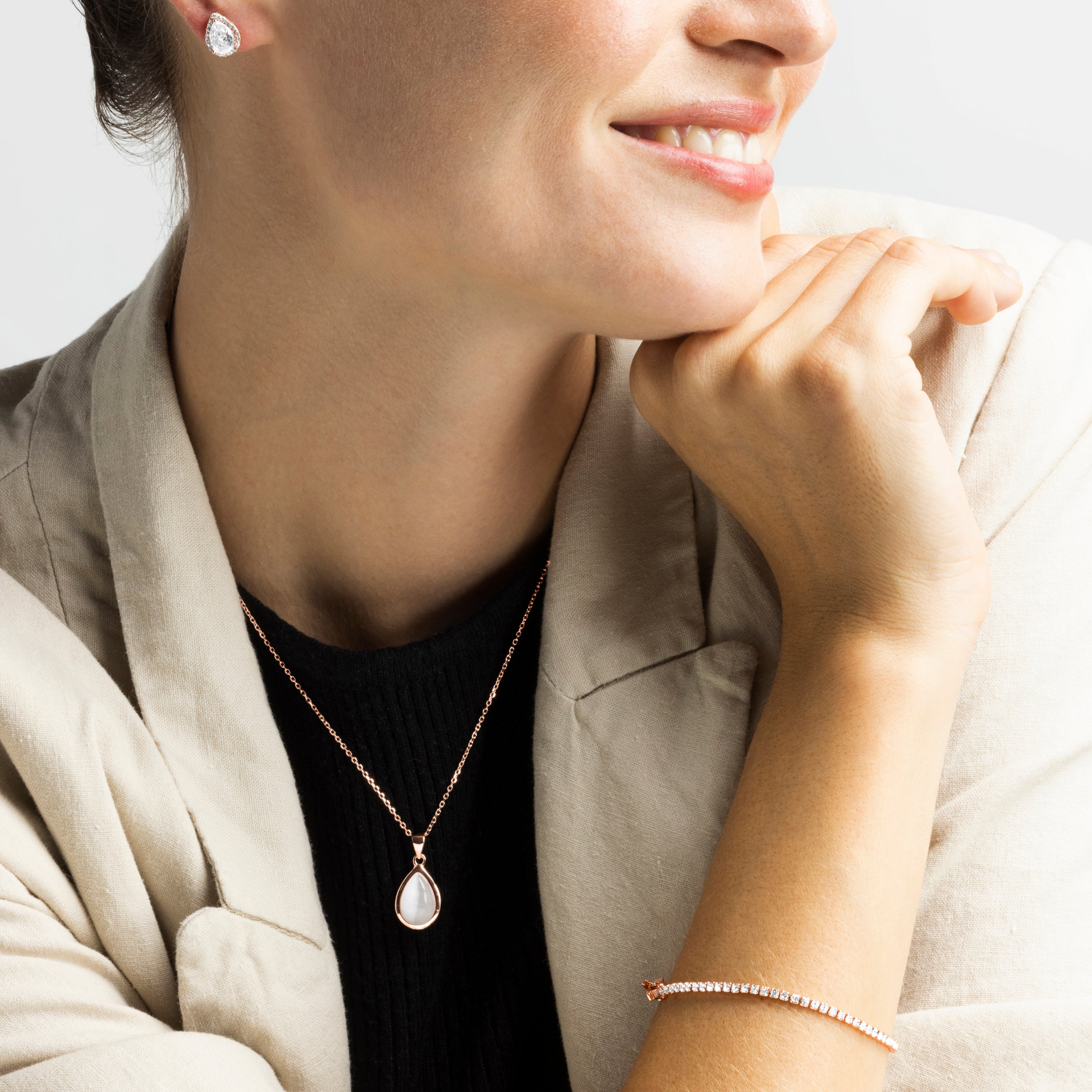 925 Sterling Silver Necklace with Cat&amp;#39;s Eye Finished in 18K Rose Gold - Yedia