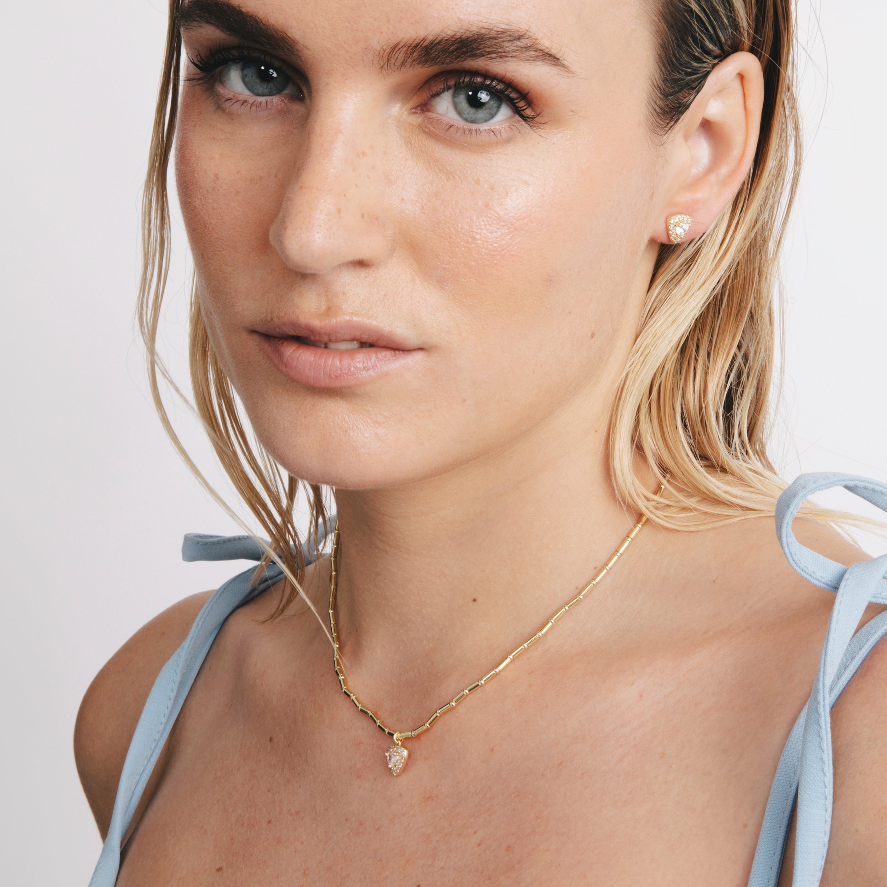 Sterling Silver 925 and Brilliant Zircon Necklace with 18k yellow gold finish - Aldra