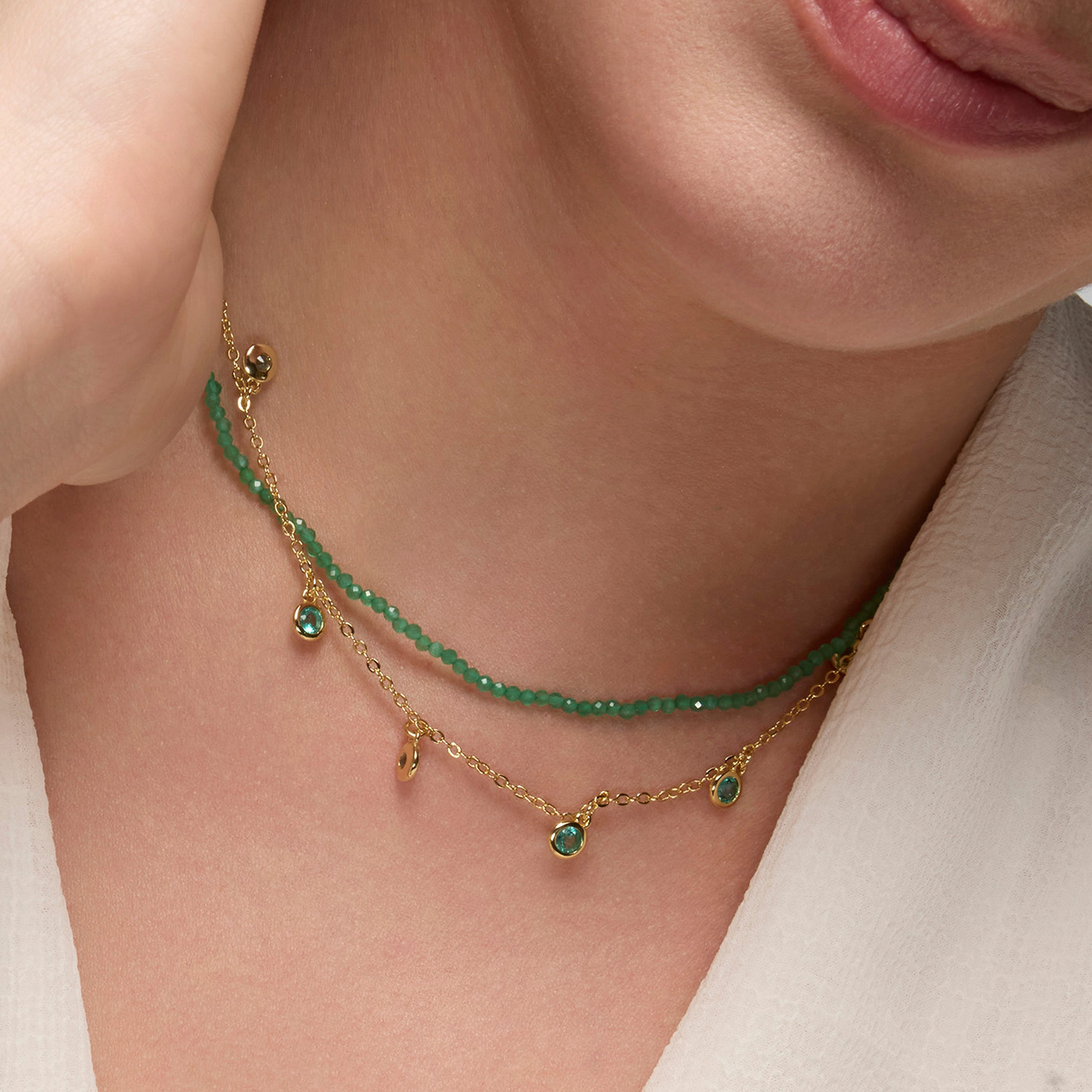 Colar em Prata Esterlina 925 com Zircônia Esmeralda e acabamento em ouro amarelo 18k - Zaru