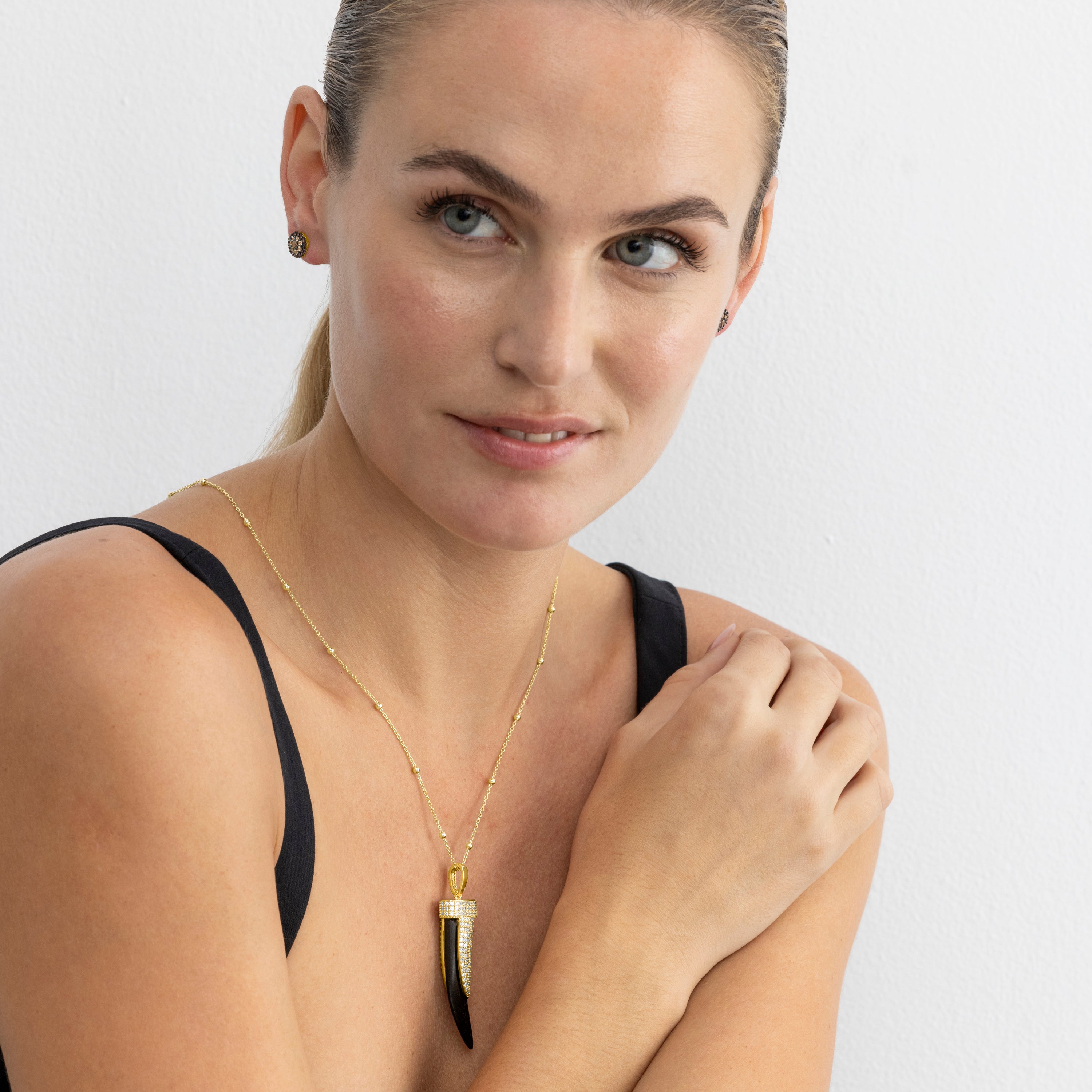 925 Sterling Silver and Brilliant Zirconia Necklace, 18k Gold Finish - Dek
