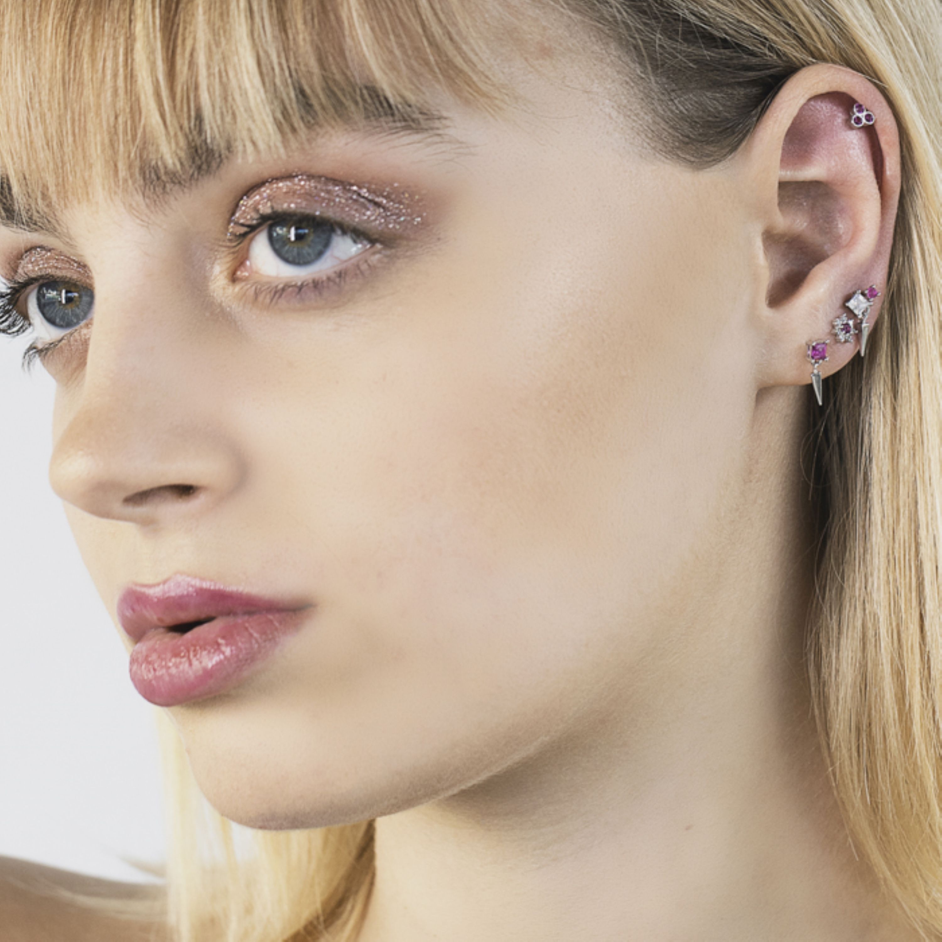 925 Sterling Silver Piercing with Brilliant Zirconia in Rhodium Finish - Skelk