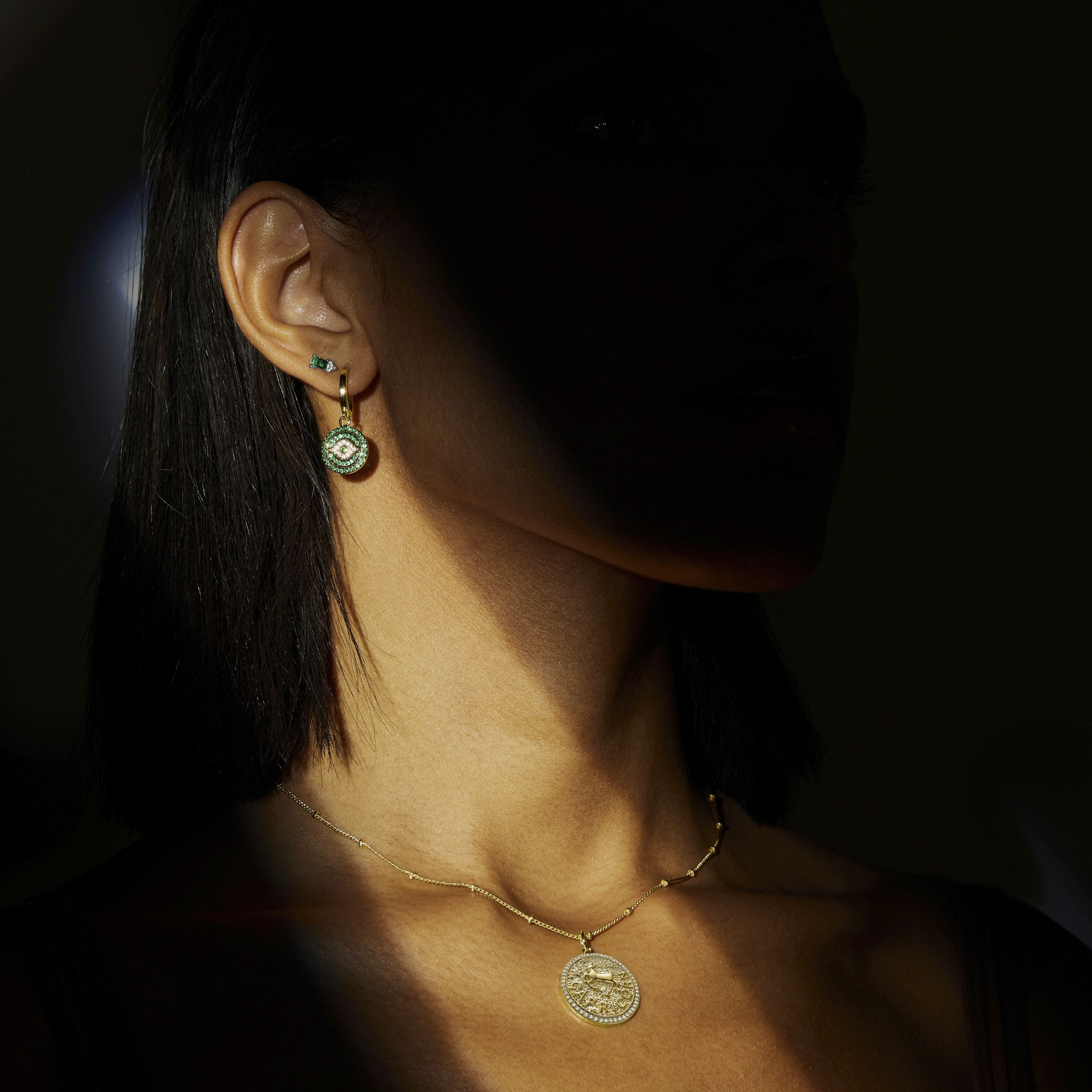 925 Sterling Silver Piercing with Emerald Zirconia in Rhodium Finish - Dierak