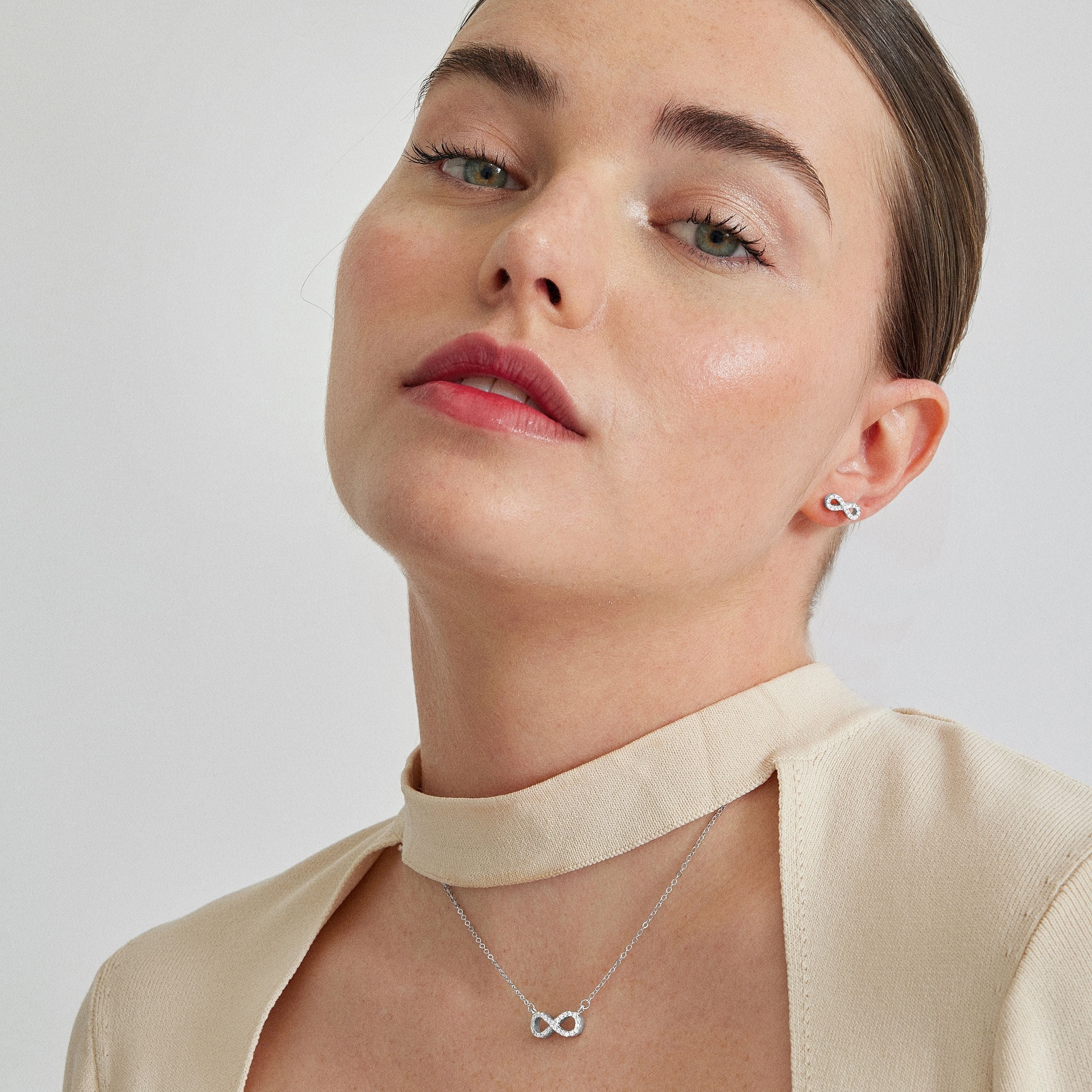 925 Sterling Silver Sets with Brilliant Zirconia in Rhodium Finish - Munthir