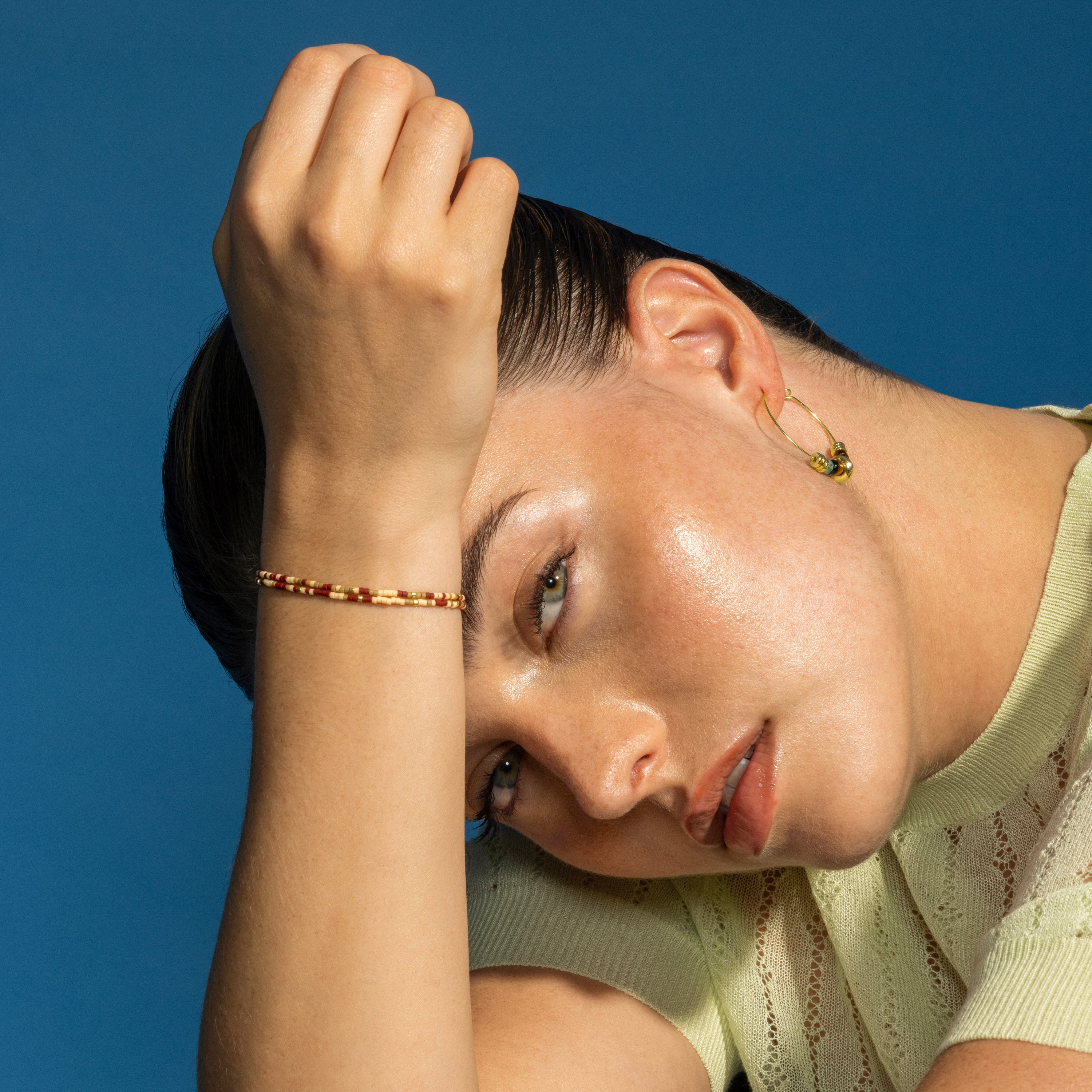Pulseira com Cristal marrom acabamento ouro 18k - Furie